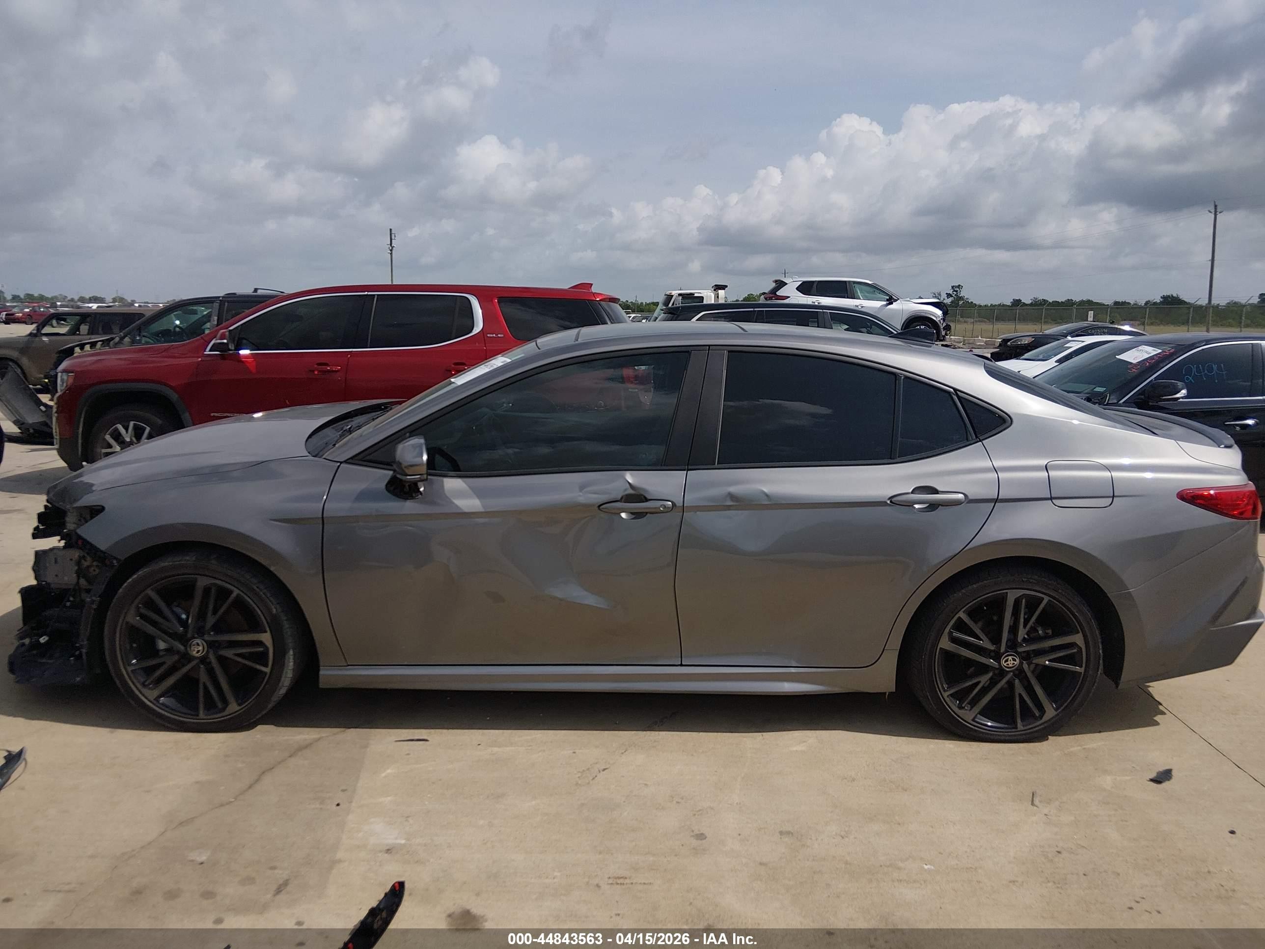 2025 Toyota Camry Xse Серый vin: 4T1DAACK3SU534263