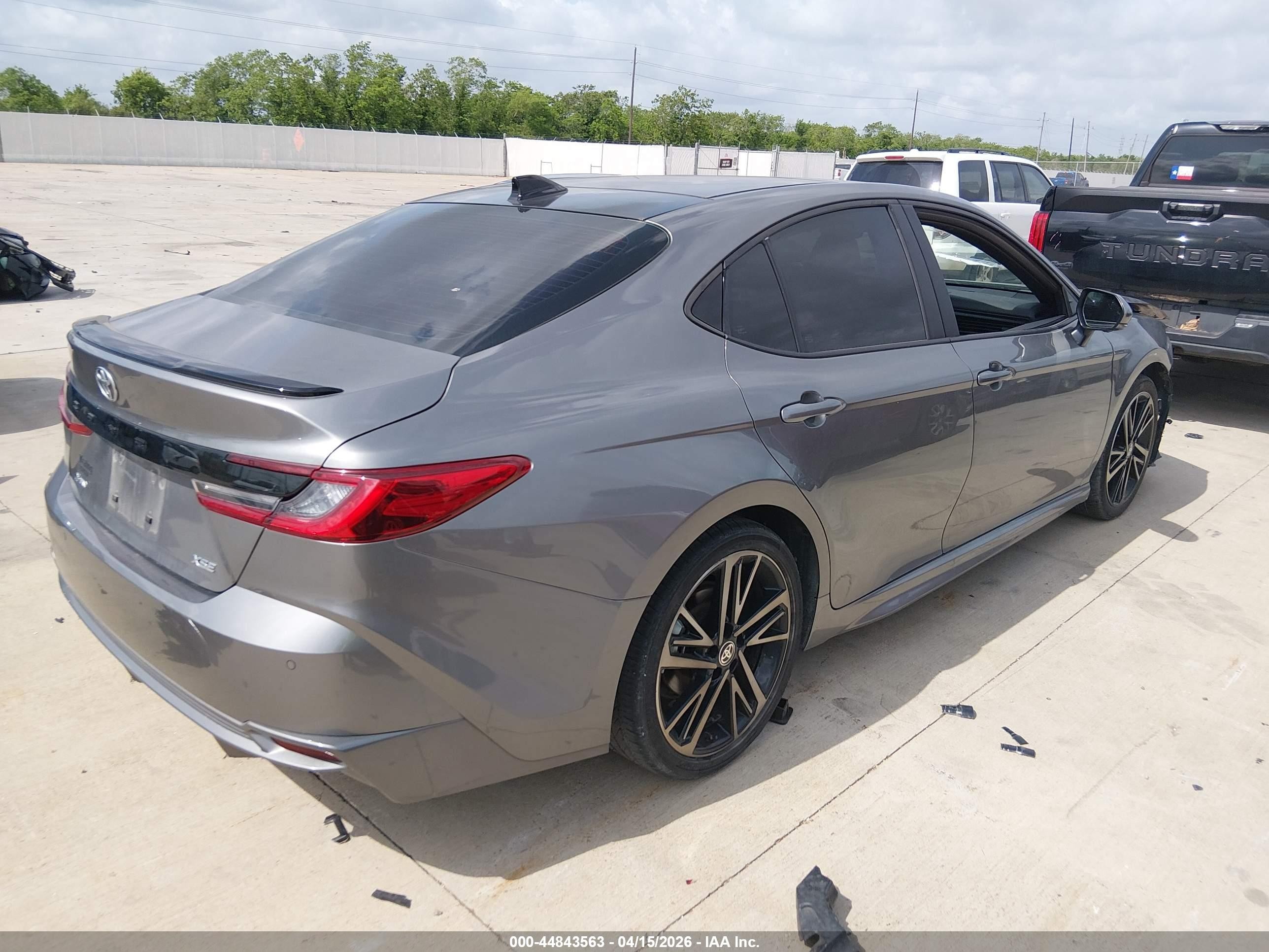 2025 Toyota Camry Xse Серый vin: 4T1DAACK3SU534263