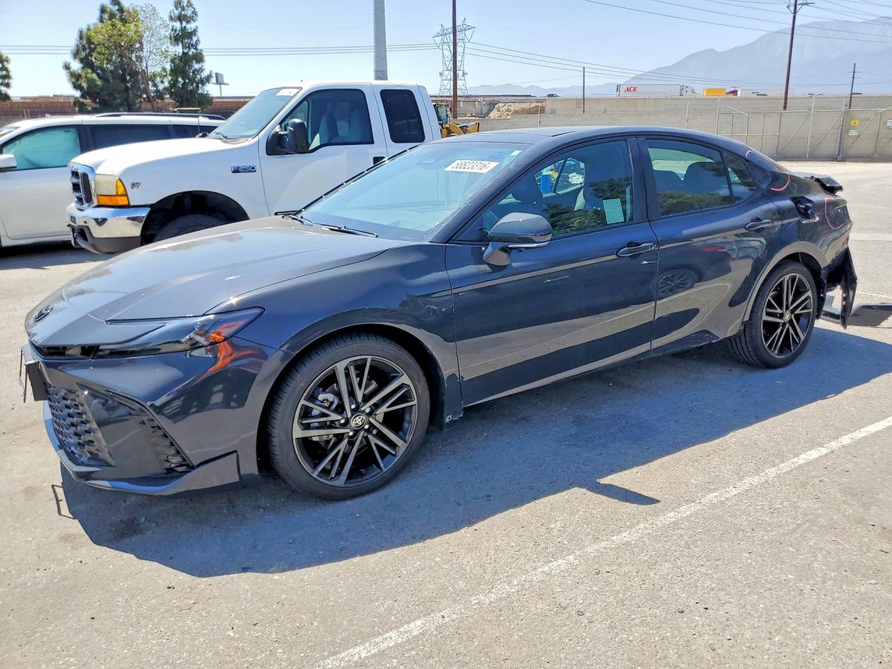2025 Toyota Camry Xse Gray vin: 4T1DAACK3SU586198