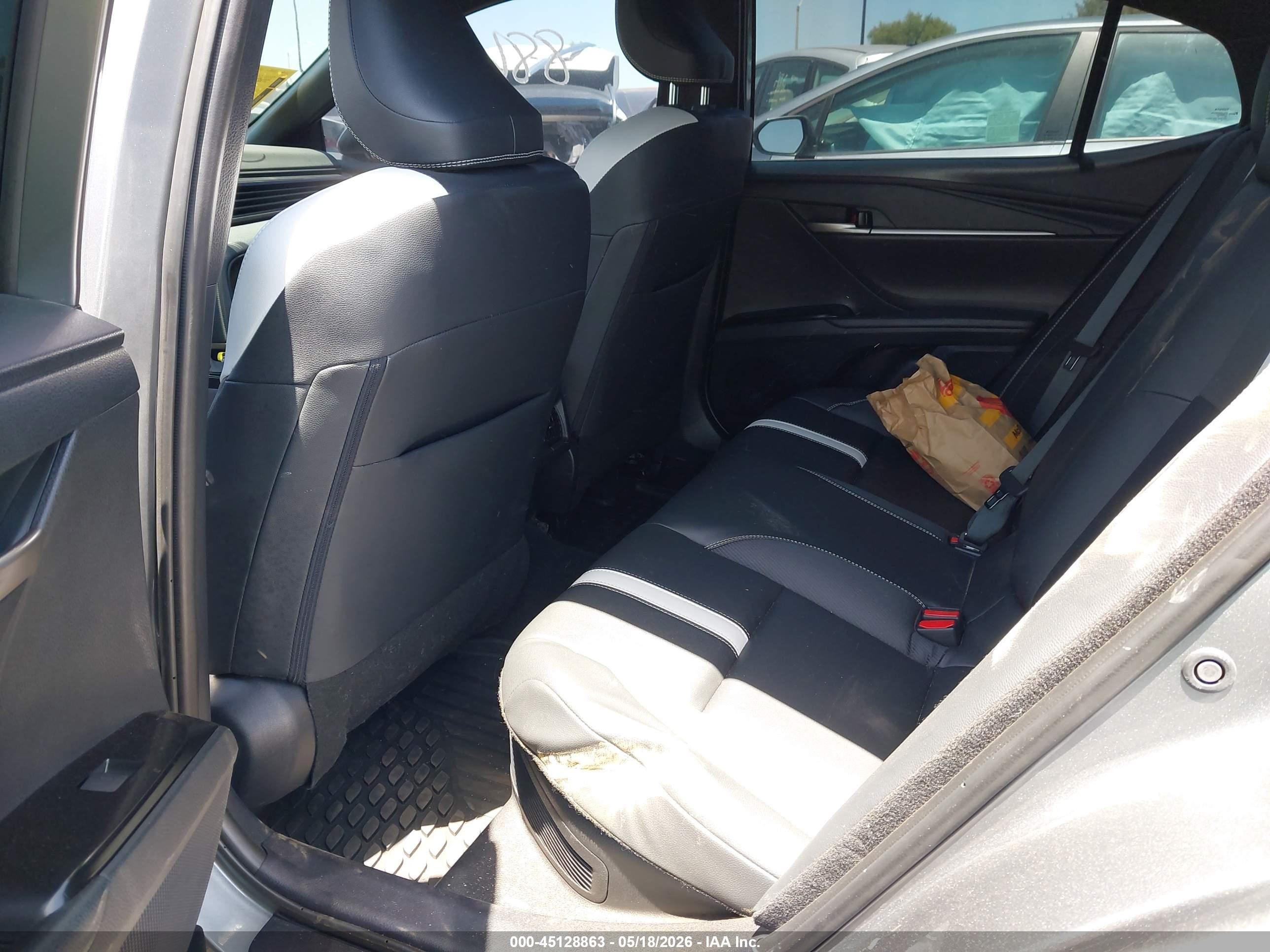 2025 Toyota Camry Se Gray vin: 4T1DAACK3SU595998