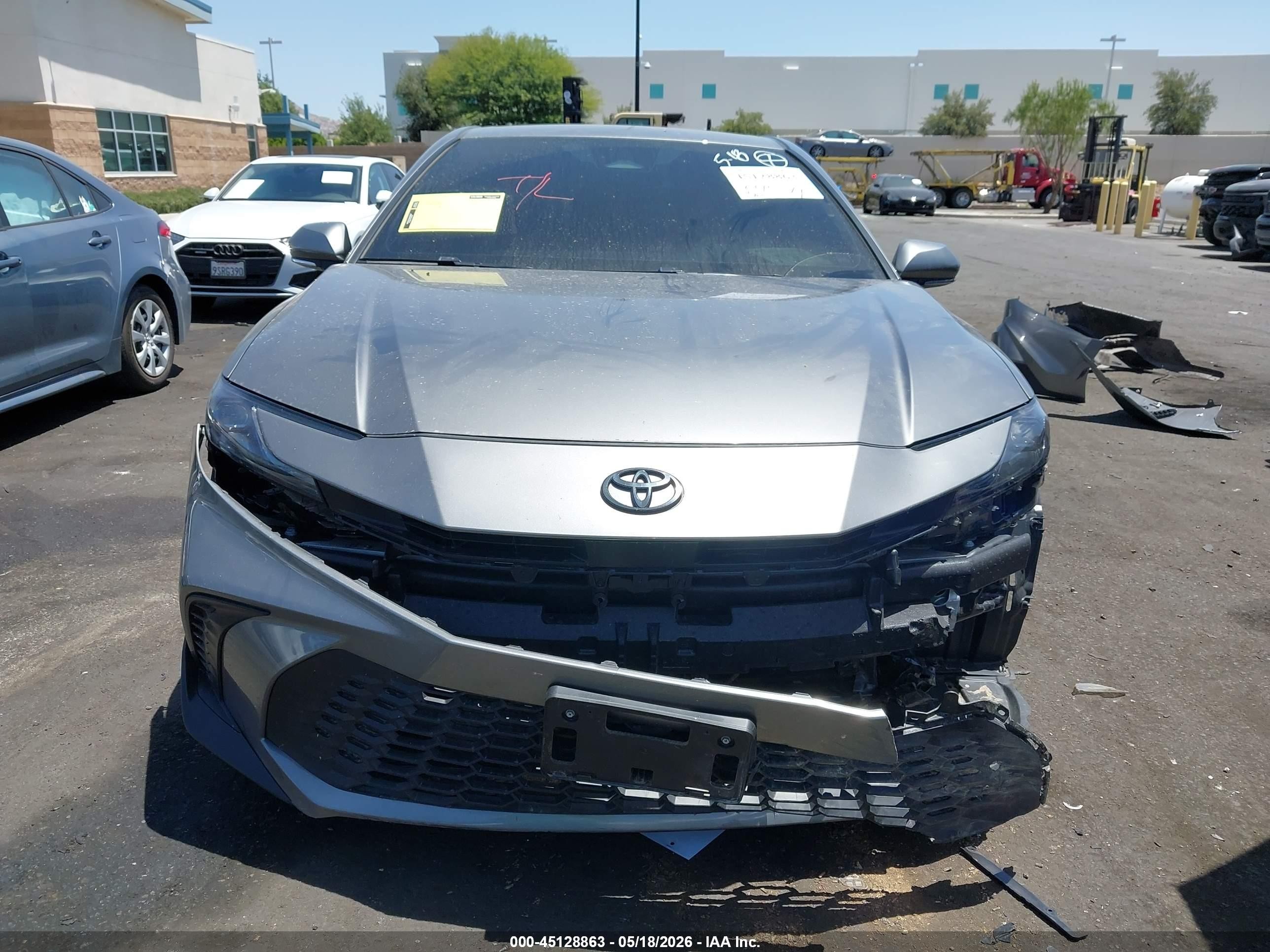 2025 Toyota Camry Se Gray vin: 4T1DAACK3SU595998
