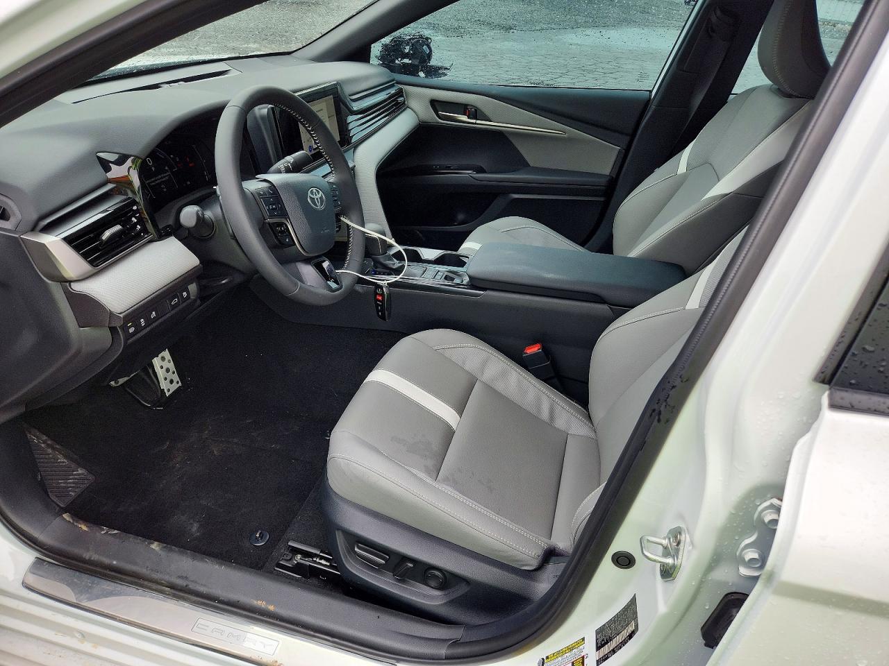 2026 Toyota Camry Se Белый vin: 4T1DAACK3TU690630