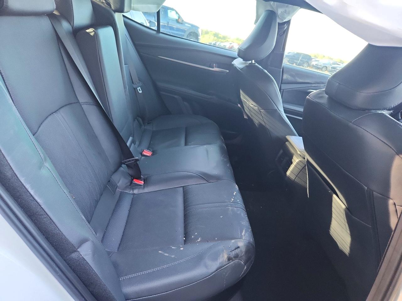 2025 Toyota Camry Xse Белый vin: 4T1DAACK4SU016453