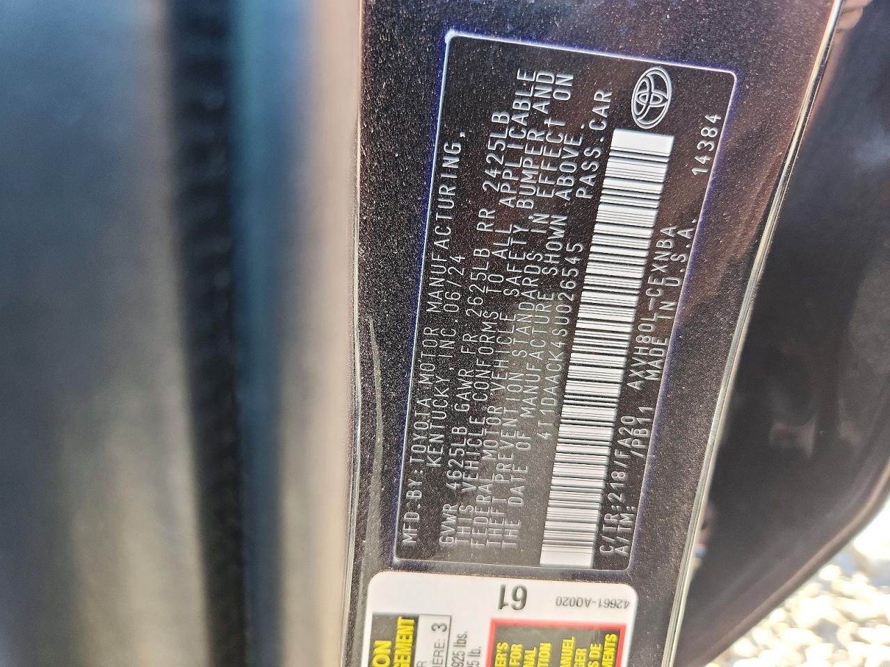 2025 Toyota Camry Le Black vin: 4T1DAACK4SU026545
