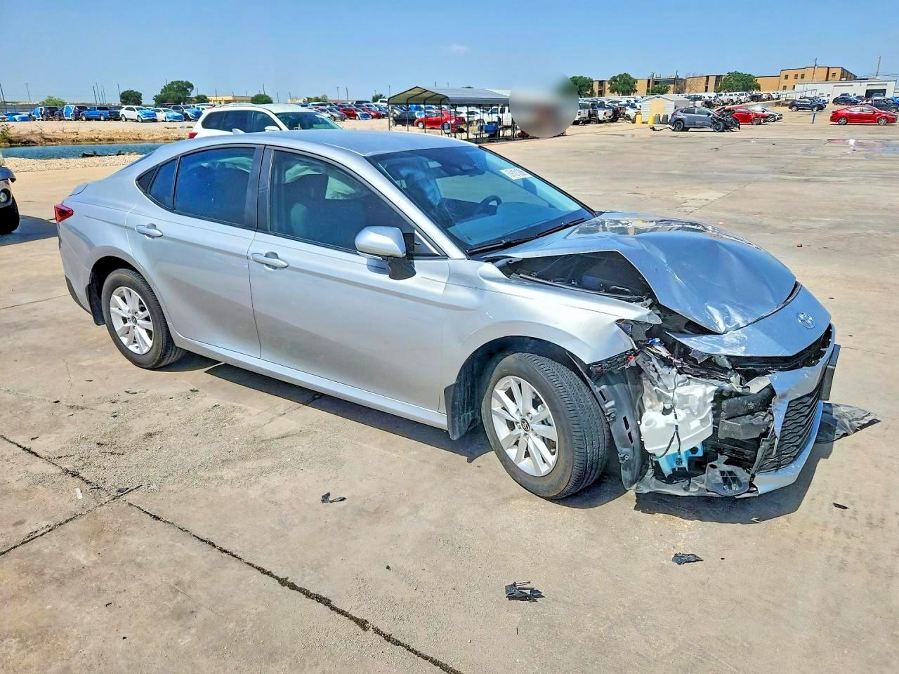 2025 Toyota Camry Le Silver vin: 4T1DAACK4SU150959