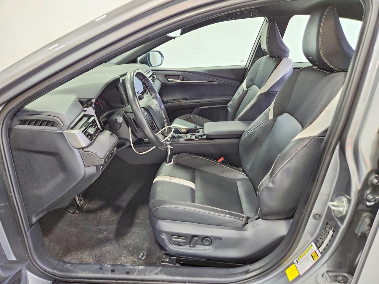 2025 Toyota Camry Se Gray vin: 4T1DAACK4SU520145