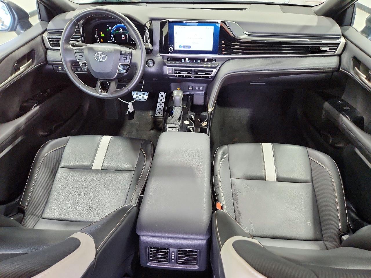 2025 Toyota Camry Se Gray vin: 4T1DAACK4SU520145