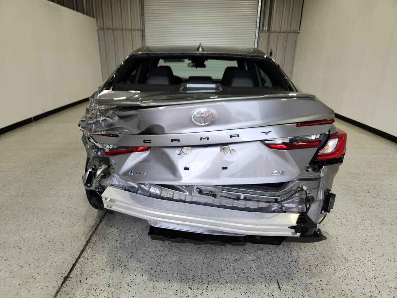 2025 Toyota Camry Se Gray vin: 4T1DAACK4SU520145 Damage: Deck Lid, Severe Damage, Replacement Required