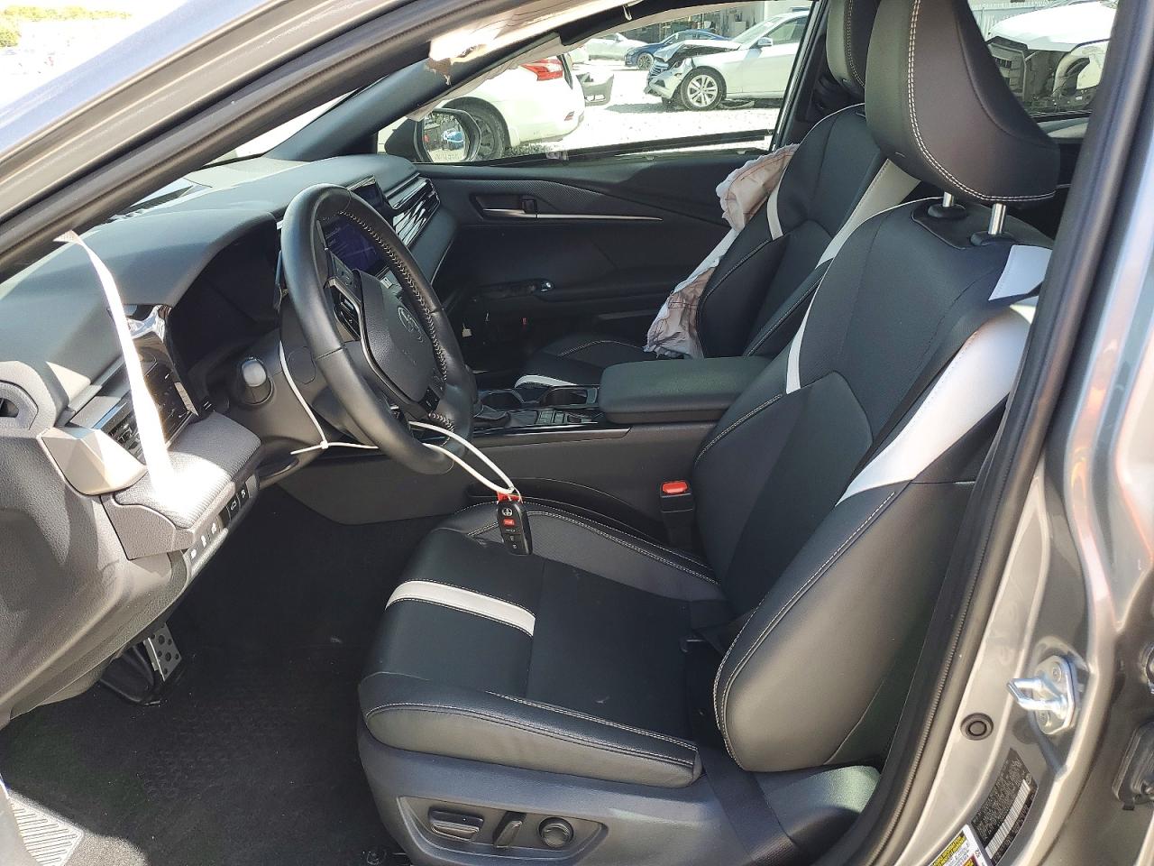 2025 Toyota Camry Se Gray vin: 4T1DAACK4SU594584