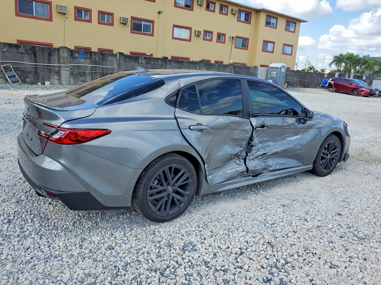 2025 Toyota Camry Se Gray vin: 4T1DAACK4SU594584