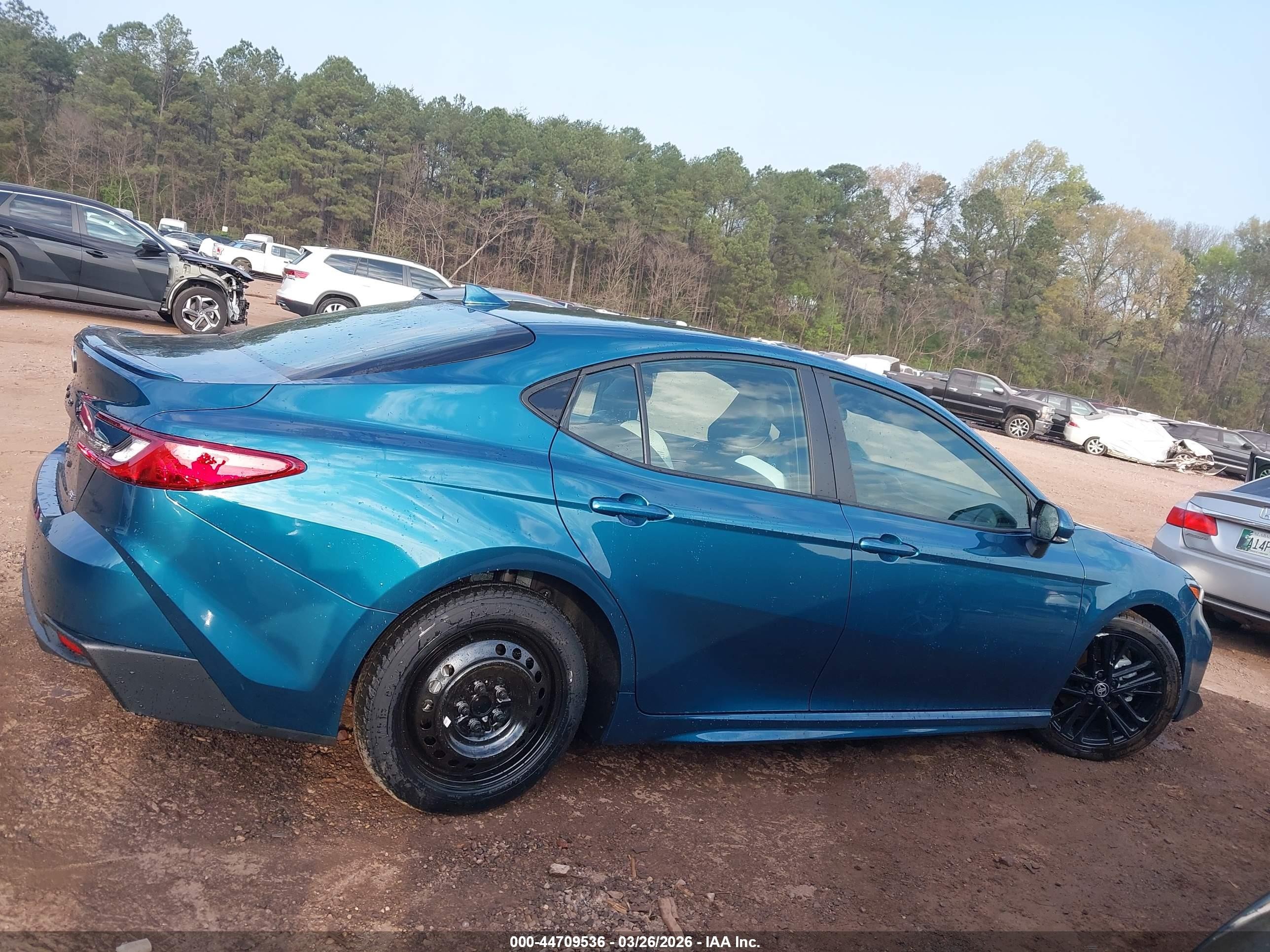2026 Toyota Camry Se Blue vin: 4T1DAACK4TU692435