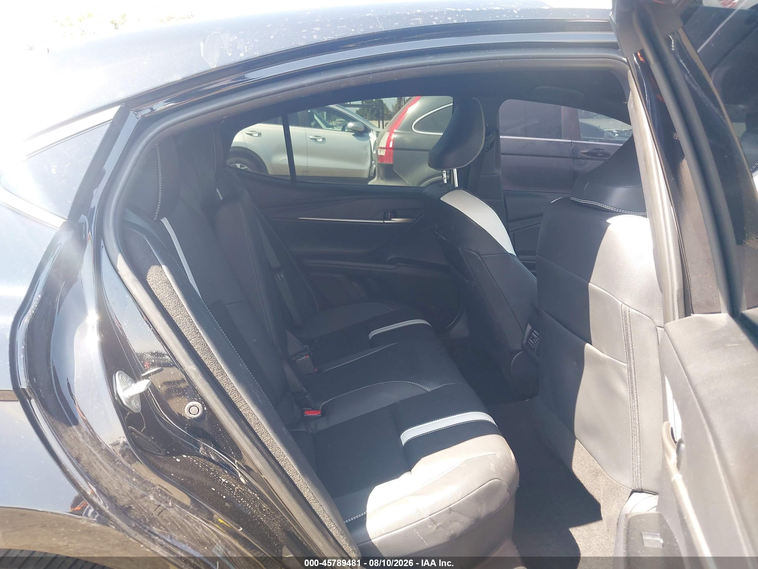 2025 Toyota Camry Se Black vin: 4T1DAACK5SU037246