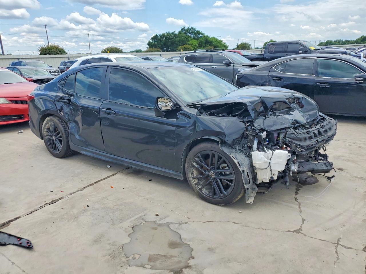 2025 Toyota Camry Se Black vin: 4T1DAACK5SU047128