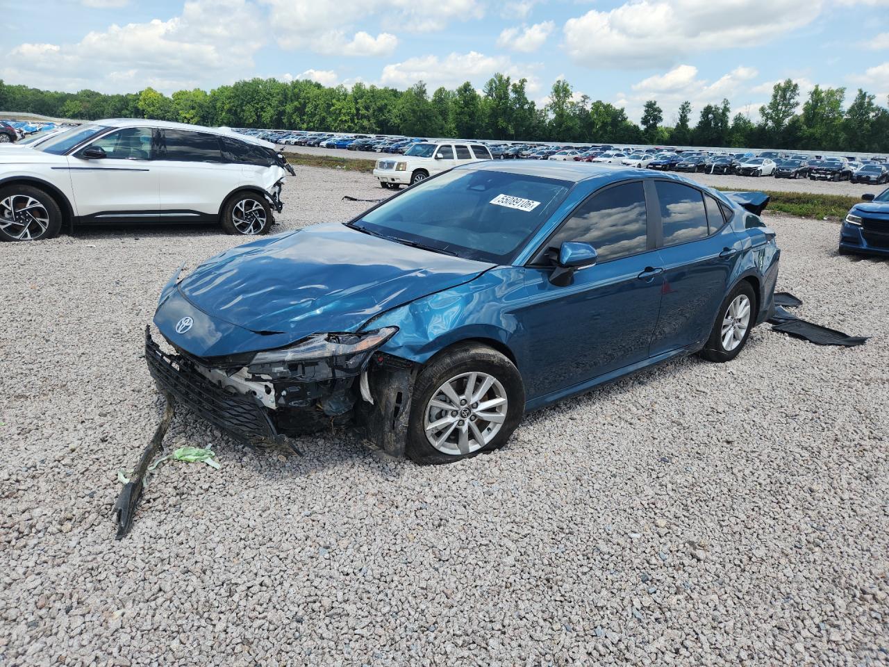 2025 Toyota Camry Le Blue vin: 4T1DAACK5SU592018
