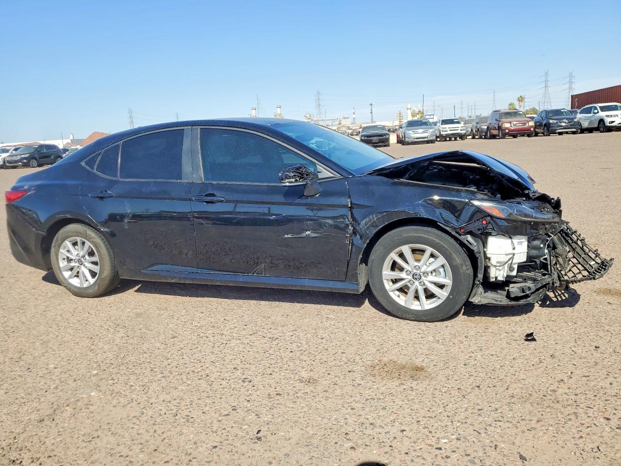 2025 Toyota Camry Le Black vin: 4T1DAACK5SU612008