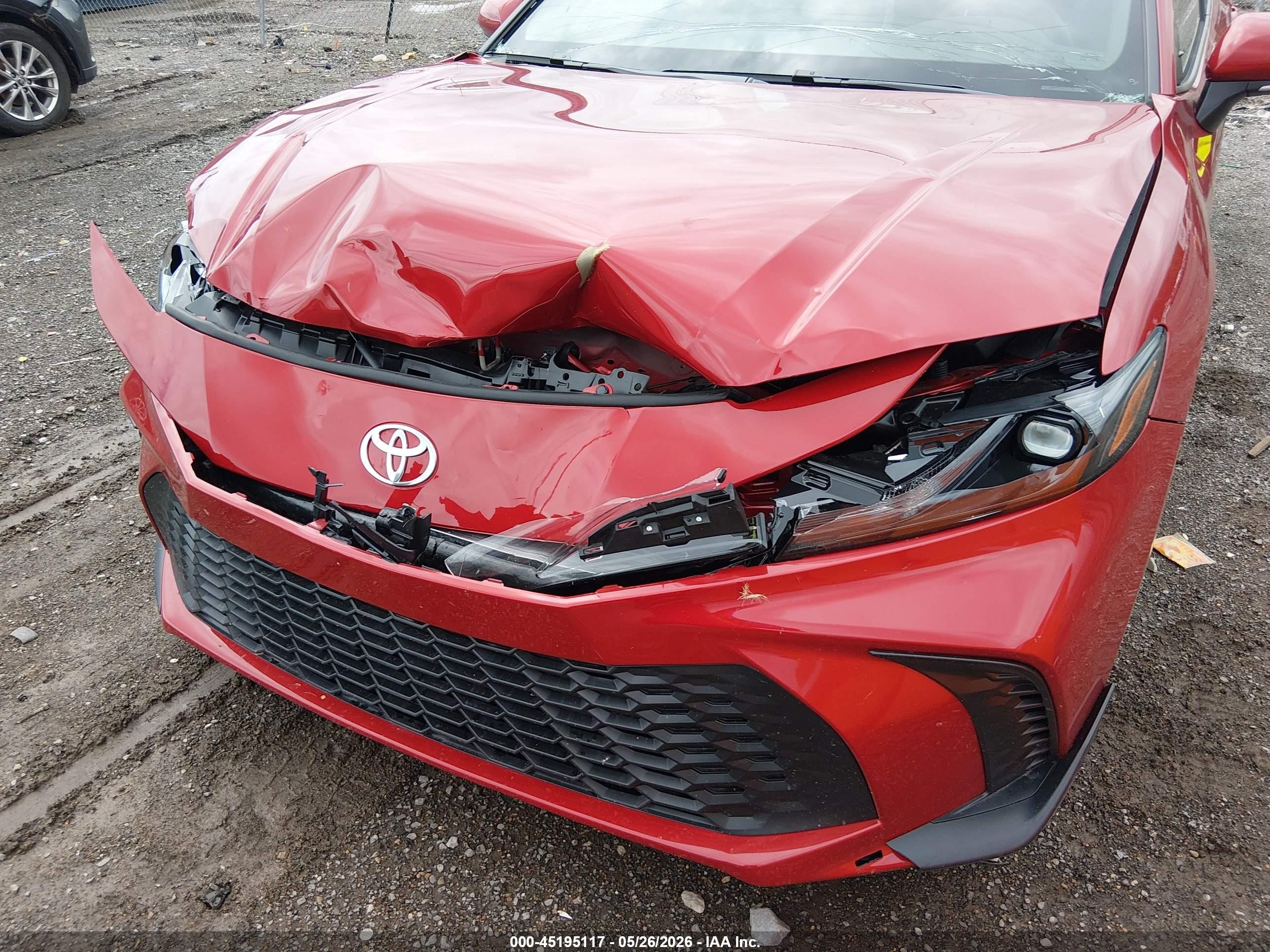 2026 Toyota Camry Se Red vin: 4T1DAACK5TU295932