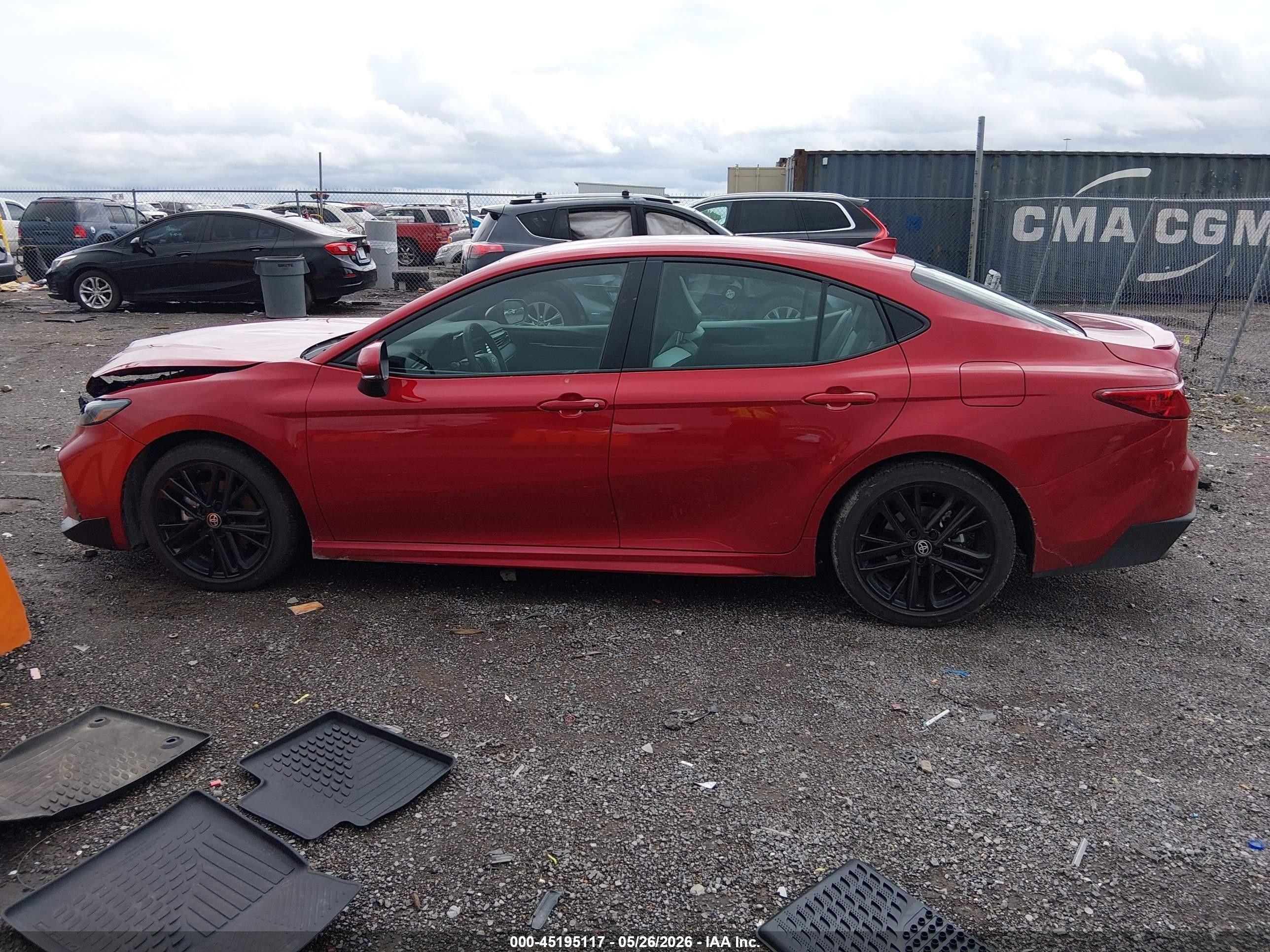 2026 Toyota Camry Se Red vin: 4T1DAACK5TU295932