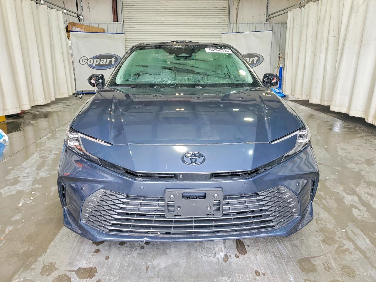 2026 Toyota Camry Xle Blue vin: 4T1DAACK5TU673201