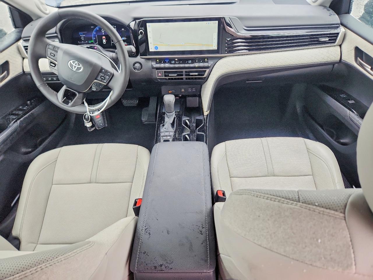 2026 Toyota Camry Xle Blue vin: 4T1DAACK5TU673201