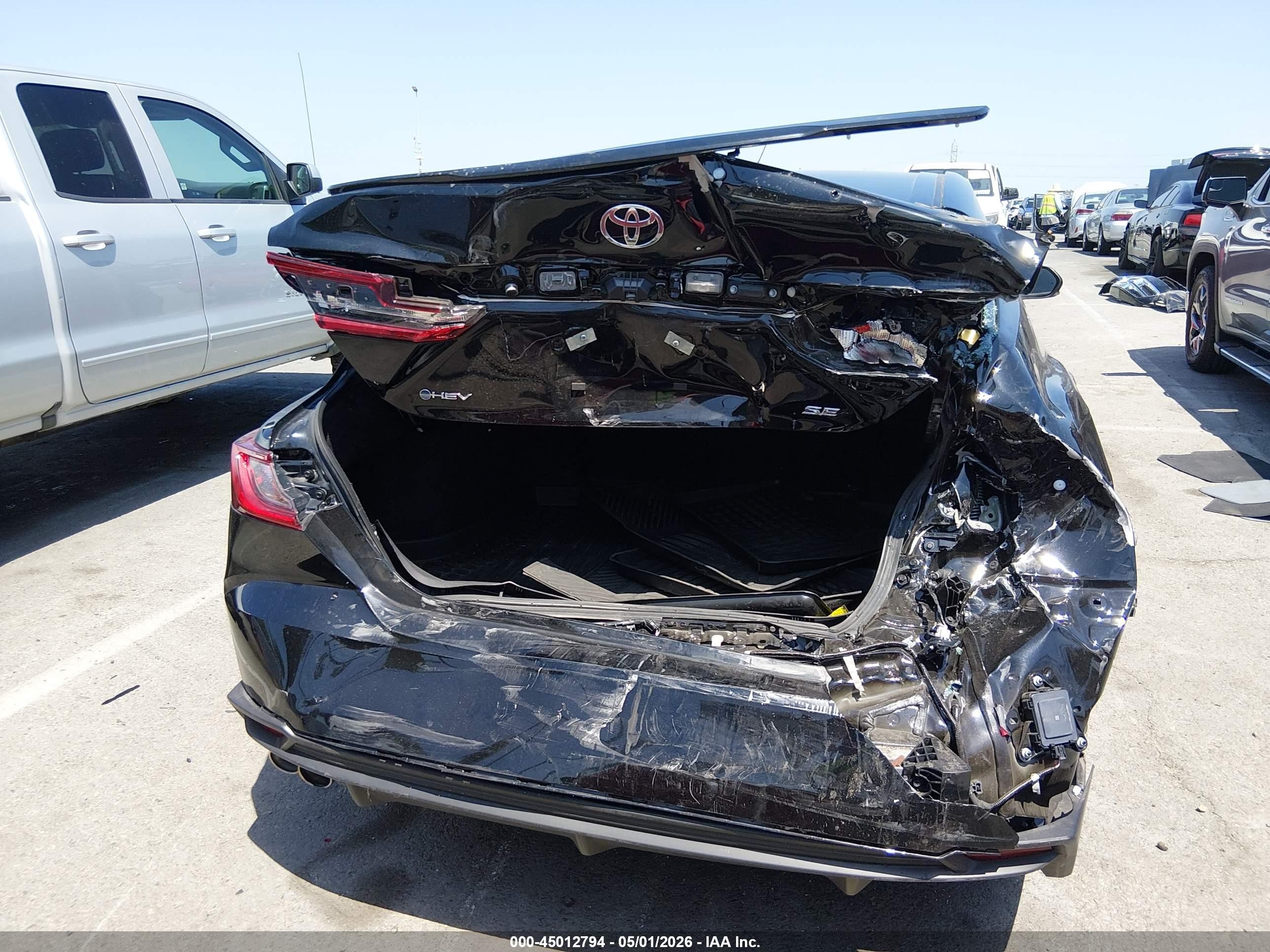 2026 Toyota Camry Se Черный vin: 4T1DAACK5TU689298
