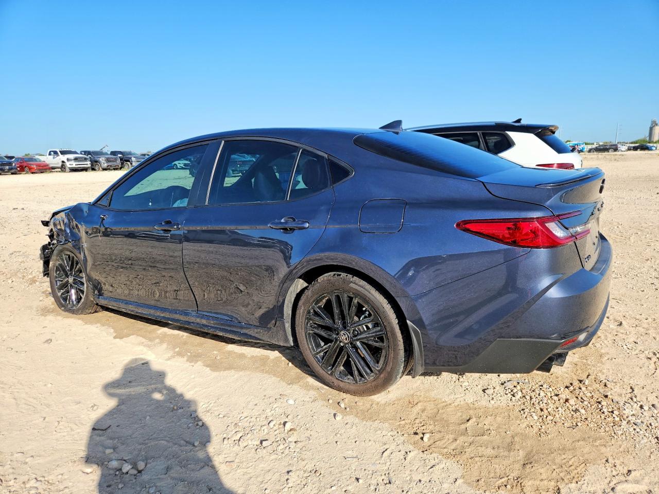 2026 Toyota Camry Se Gray vin: 4T1DAACK5TU731050