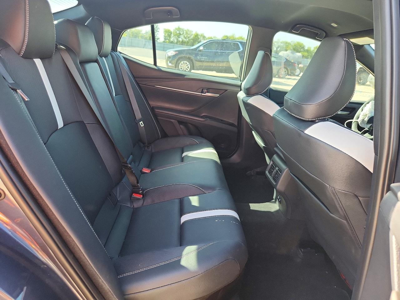 2026 Toyota Camry Se Gray vin: 4T1DAACK5TU731050