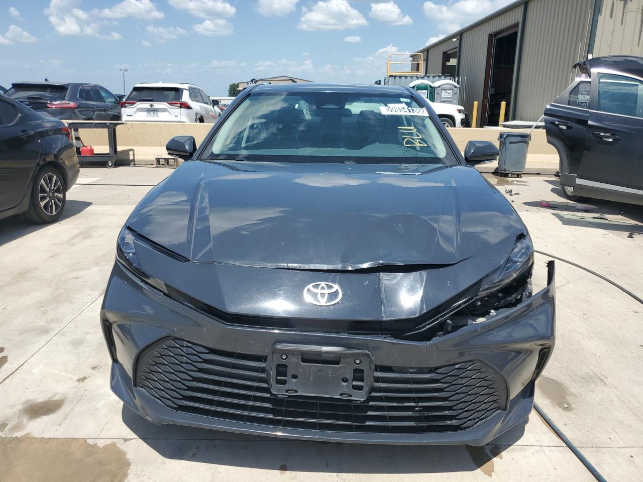 2025 Toyota Camry Le Charcoal vin: 4T1DAACK6SU001436 Damage: Grille, Broken, Replacement Required