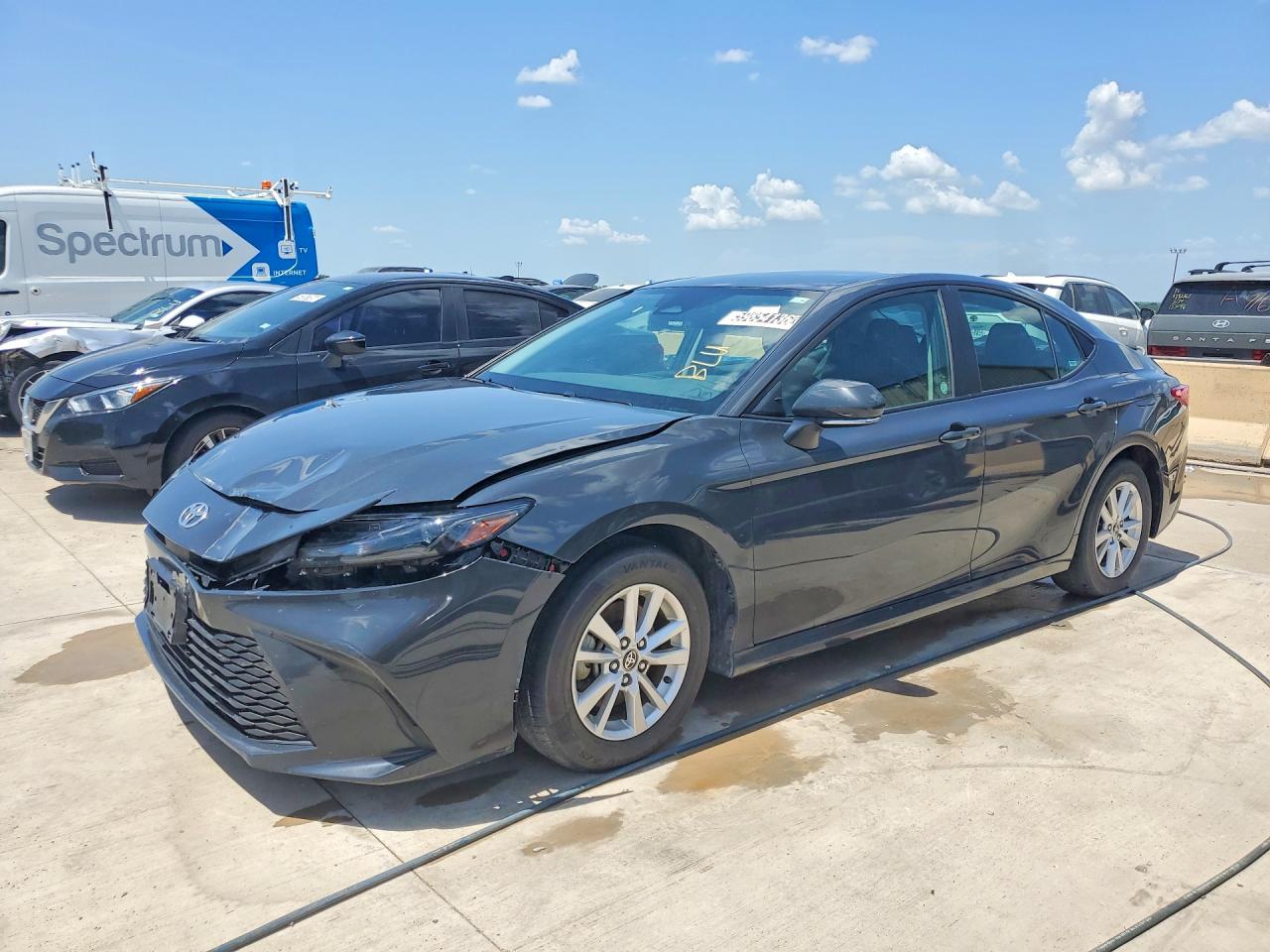 2025 Toyota Camry Le Charcoal vin: 4T1DAACK6SU001436