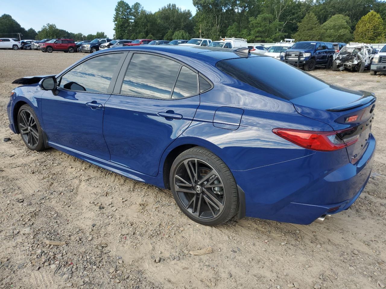 2025 Toyota Camry Xse Blue vin: 4T1DAACK6SU034565