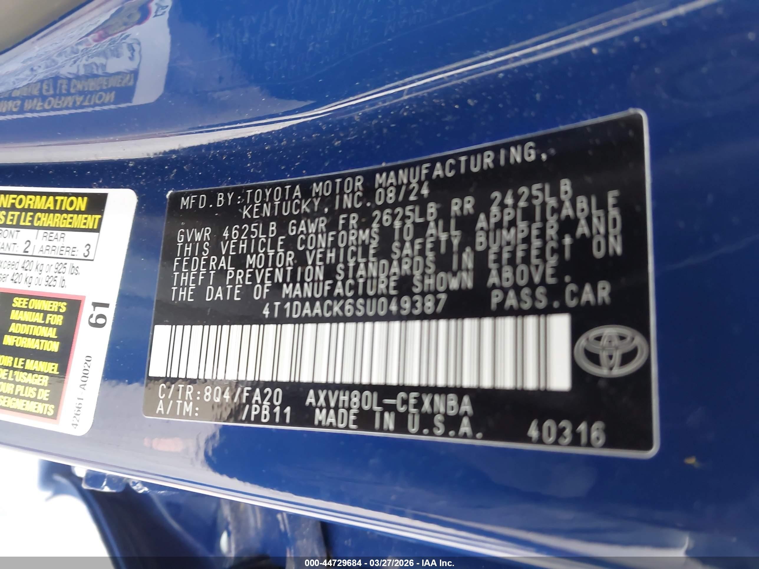 2025 Toyota Camry Le Blue vin: 4T1DAACK6SU049387