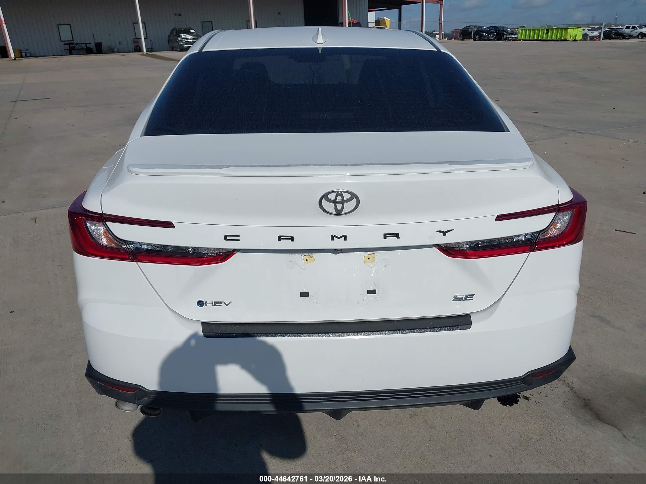 2025 Toyota Camry Se White vin: 4T1DAACK6SU143737