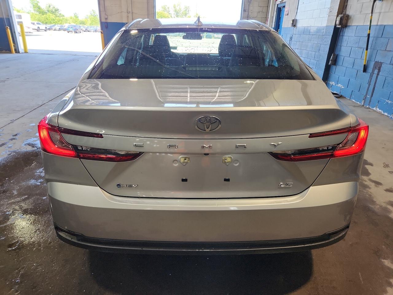 2025 Toyota Camry Le Silver vin: 4T1DAACK6SU507705 Damage: Rear Bumper, Chipped, 2