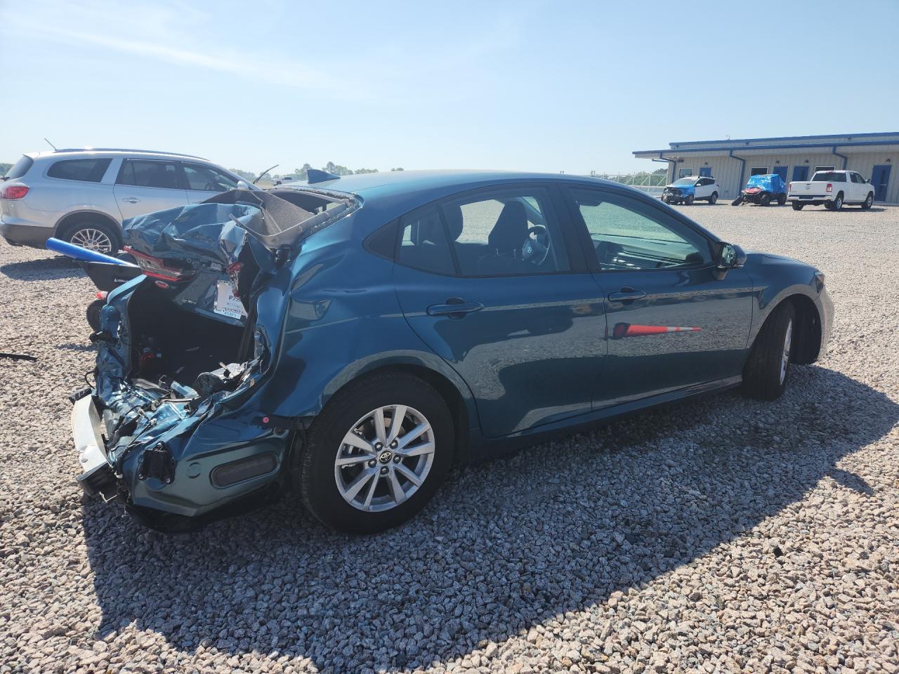 2026 Toyota Camry Hyb Blue vin: 4T1DAACK6TU268433