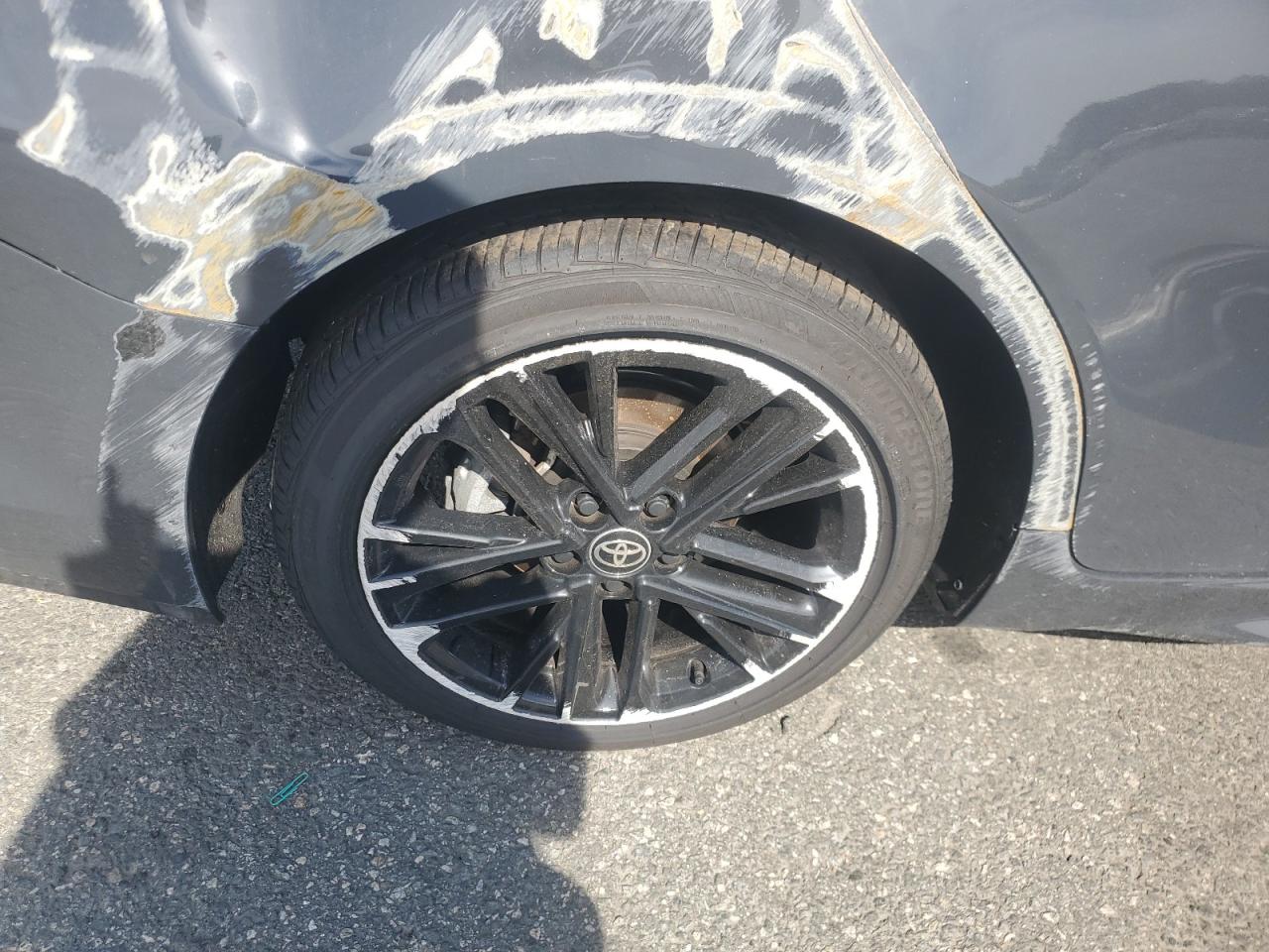 2026 Toyota Camry Se Угольный vin: 4T1DAACK6TU273311 Damage: Right Rear Wheel, Curb Rash, > 12 Inches