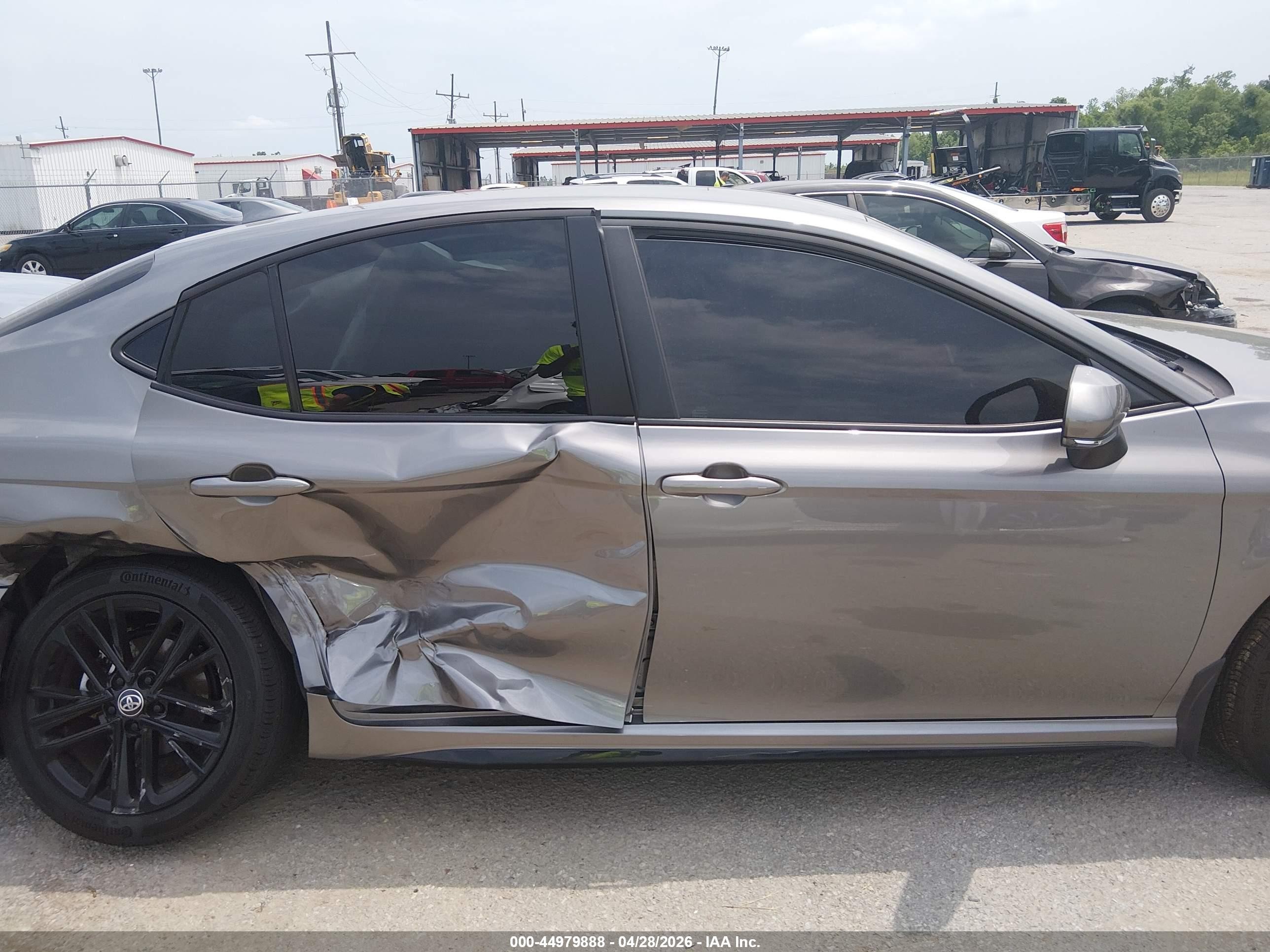 2026 Toyota Camry Se Gray vin: 4T1DAACK6TU685003