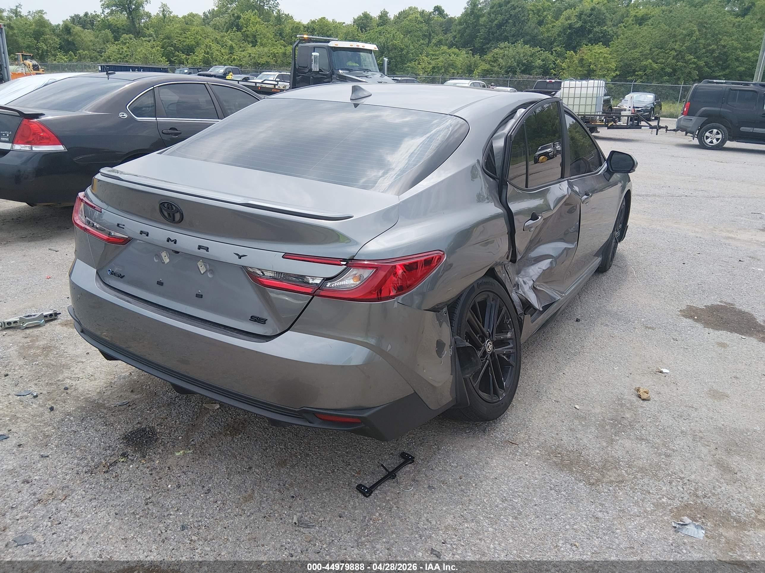 2026 Toyota Camry Se Gray vin: 4T1DAACK6TU685003