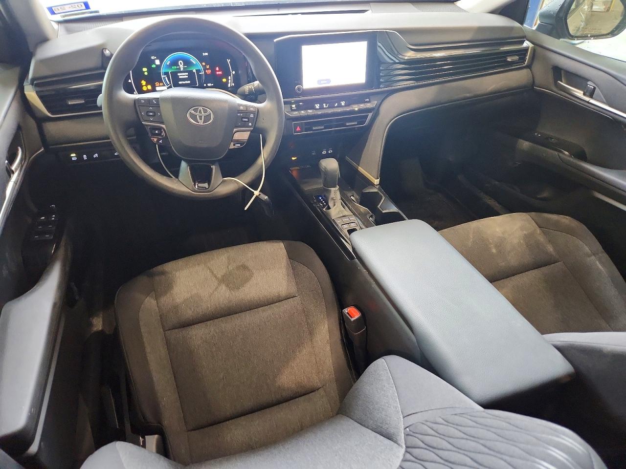 2026 Toyota Camry Le Silver vin: 4T1DAACK6TU708957