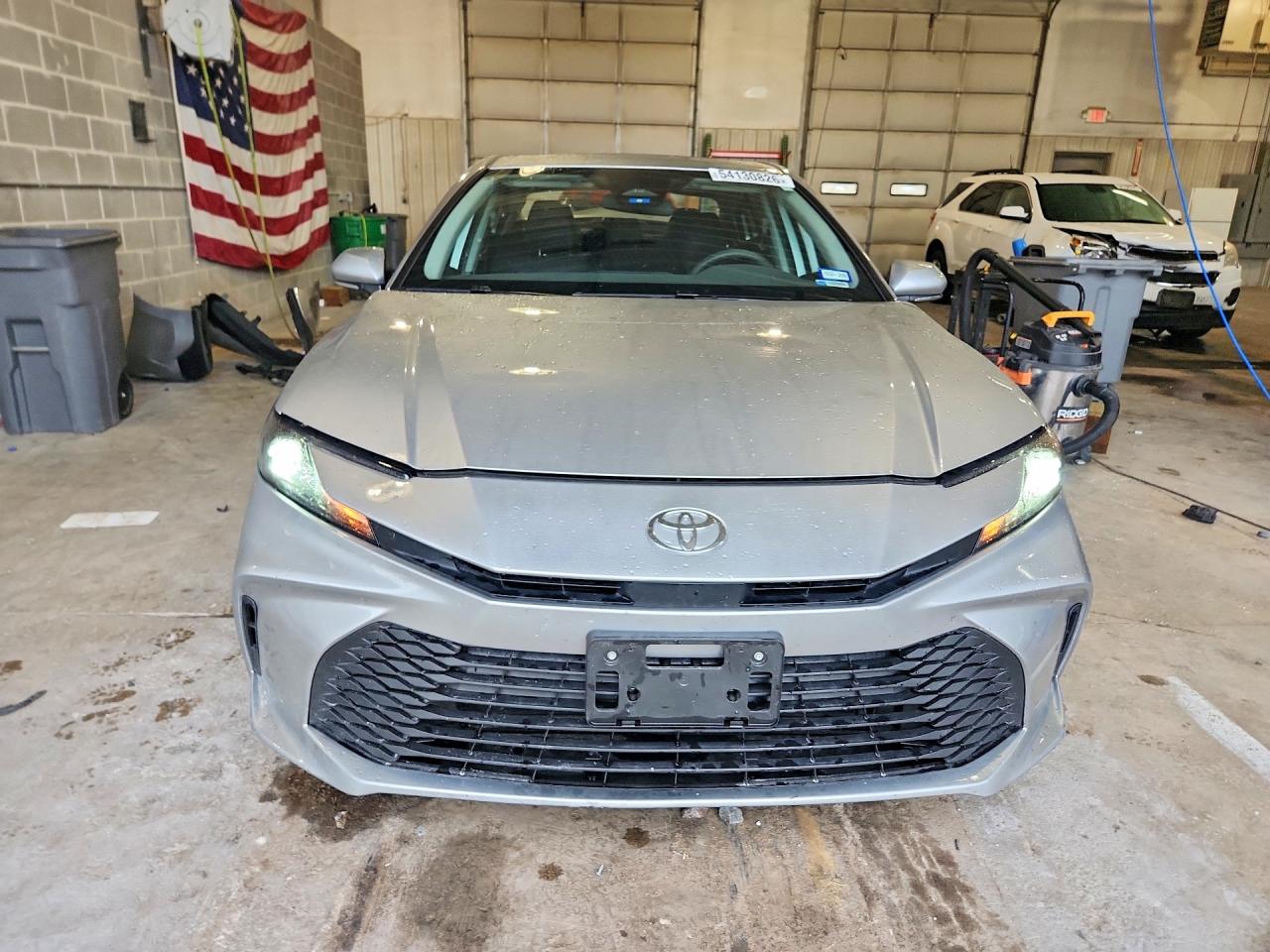 2026 Toyota Camry Le Silver vin: 4T1DAACK6TU708957