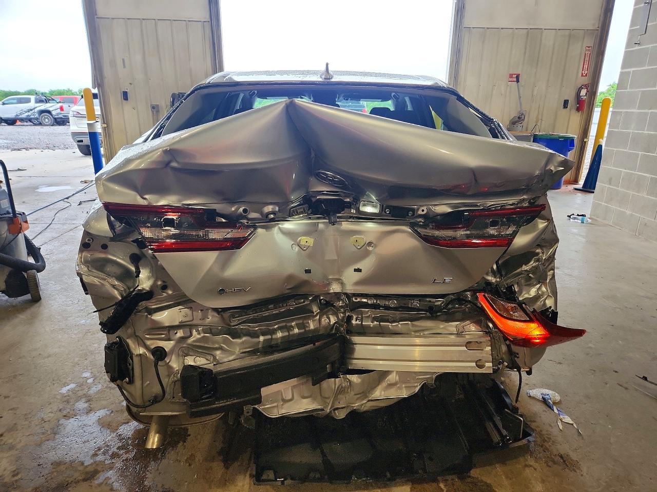 2026 Toyota Camry Le Silver vin: 4T1DAACK6TU708957