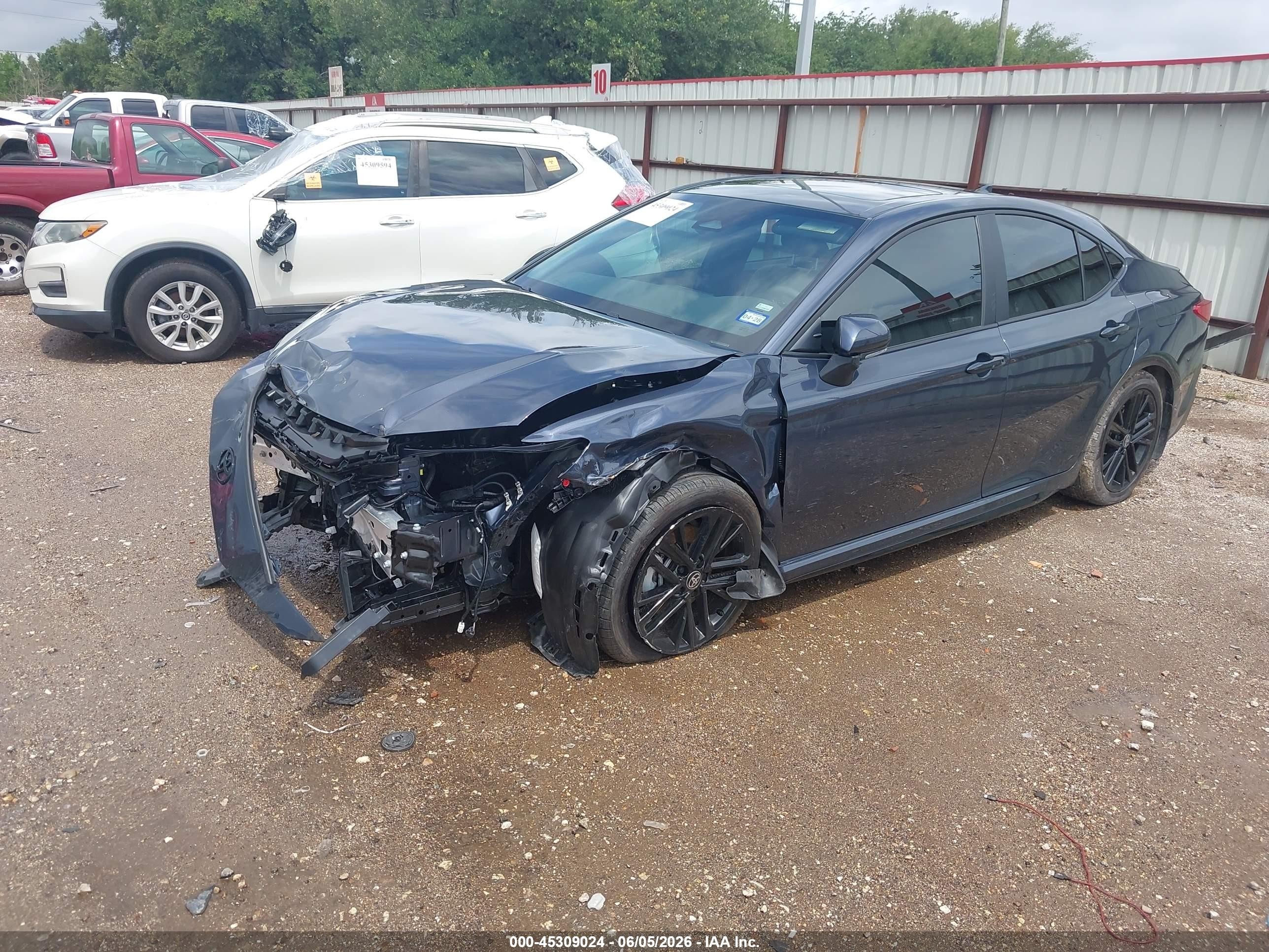 2026 Toyota Camry Se Blue vin: 4T1DAACK6TU743983