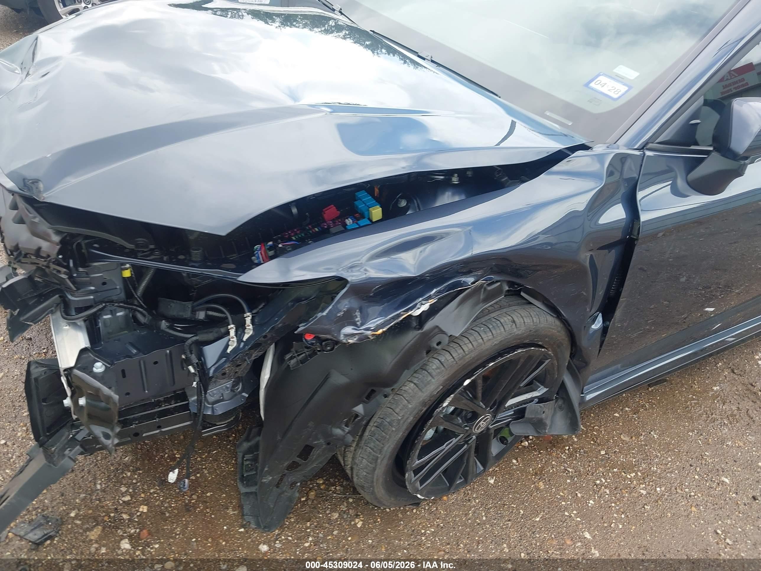 2026 Toyota Camry Se Blue vin: 4T1DAACK6TU743983