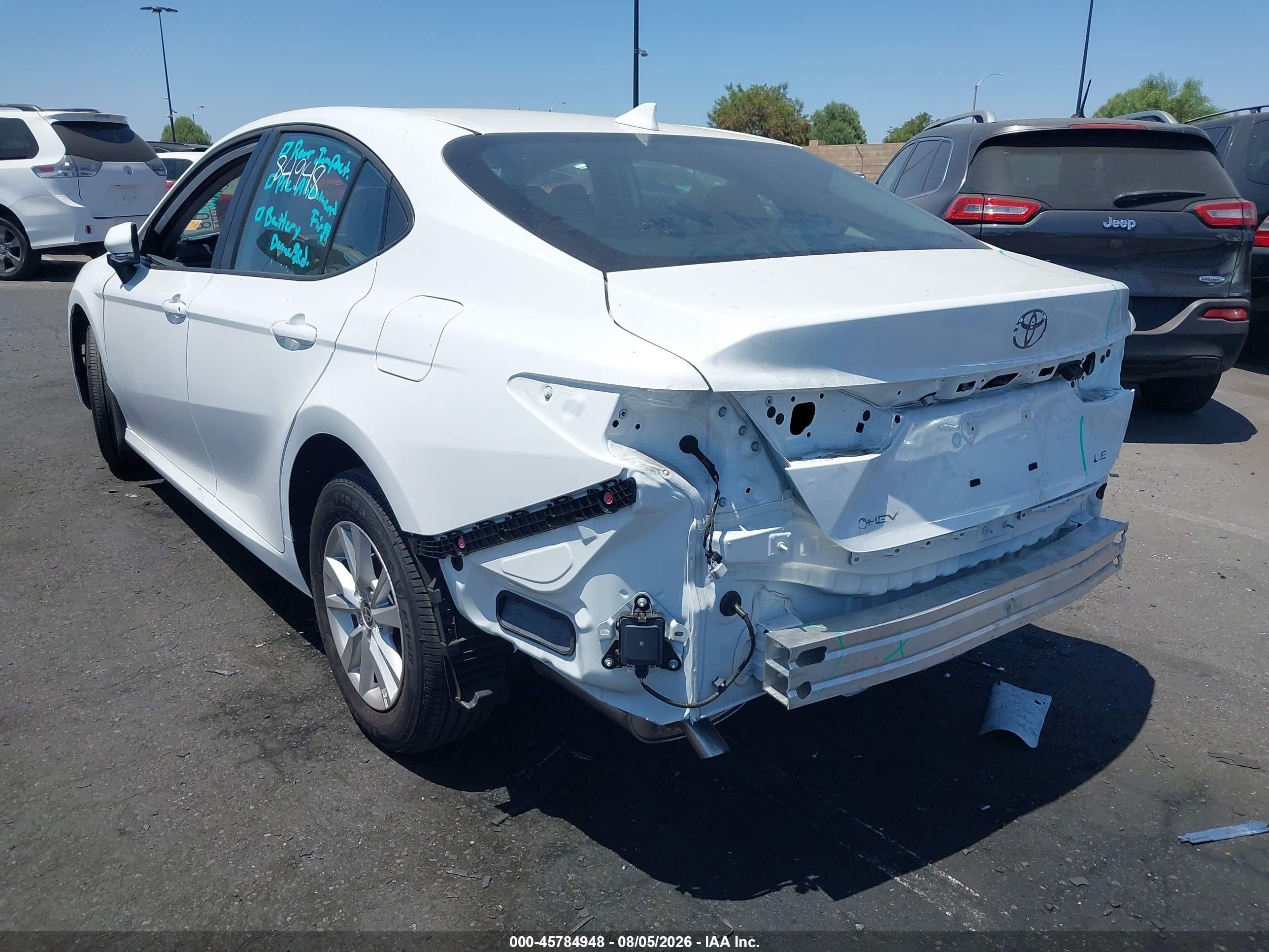 2026 Toyota Camry Le White vin: 4T1DAACK6TU755065