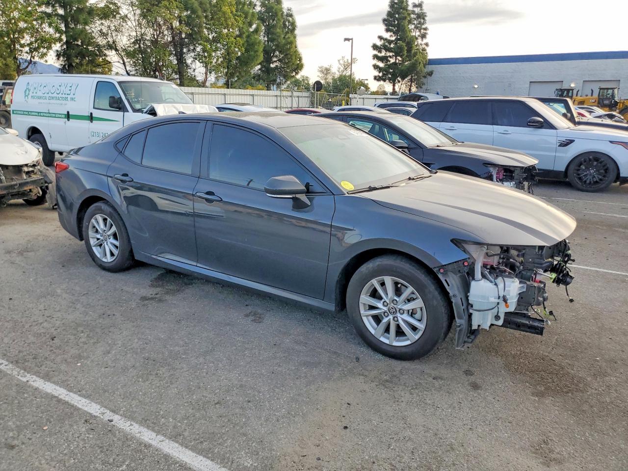 2025 Toyota Camry Xse Gray vin: 4T1DAACK7SU069132