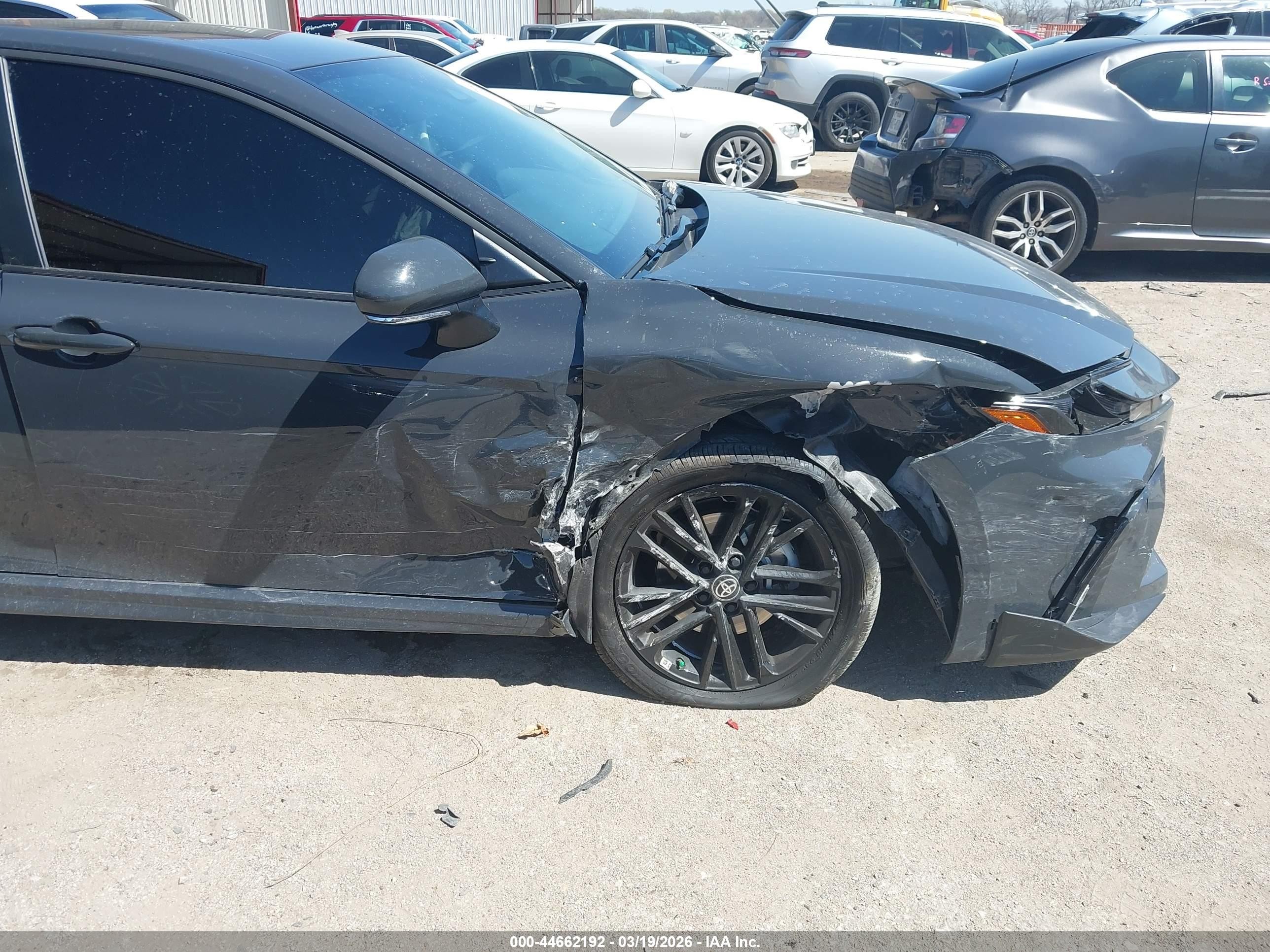 2025 Toyota Camry Se Black vin: 4T1DAACK7SU200723