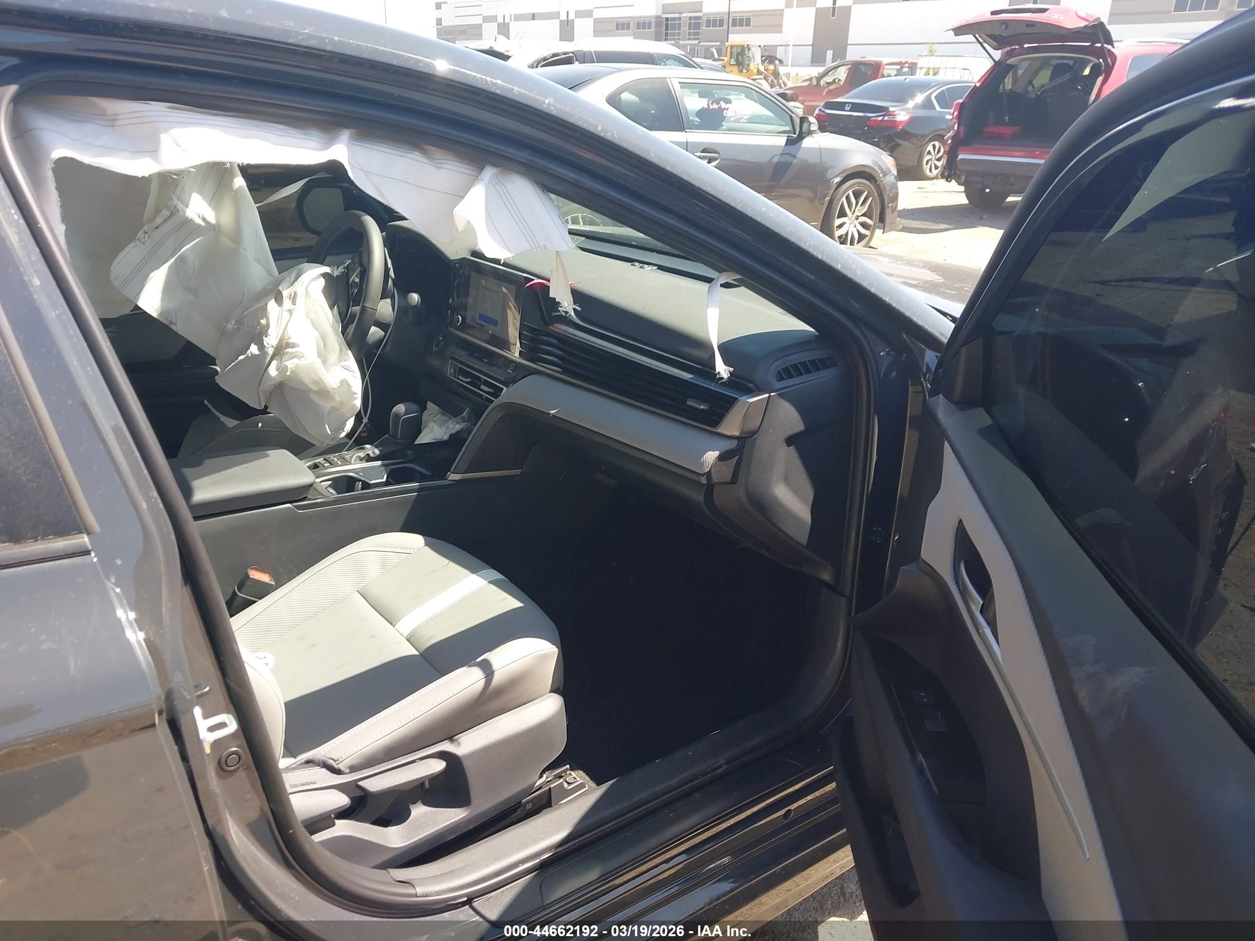 2025 Toyota Camry Se Black vin: 4T1DAACK7SU200723