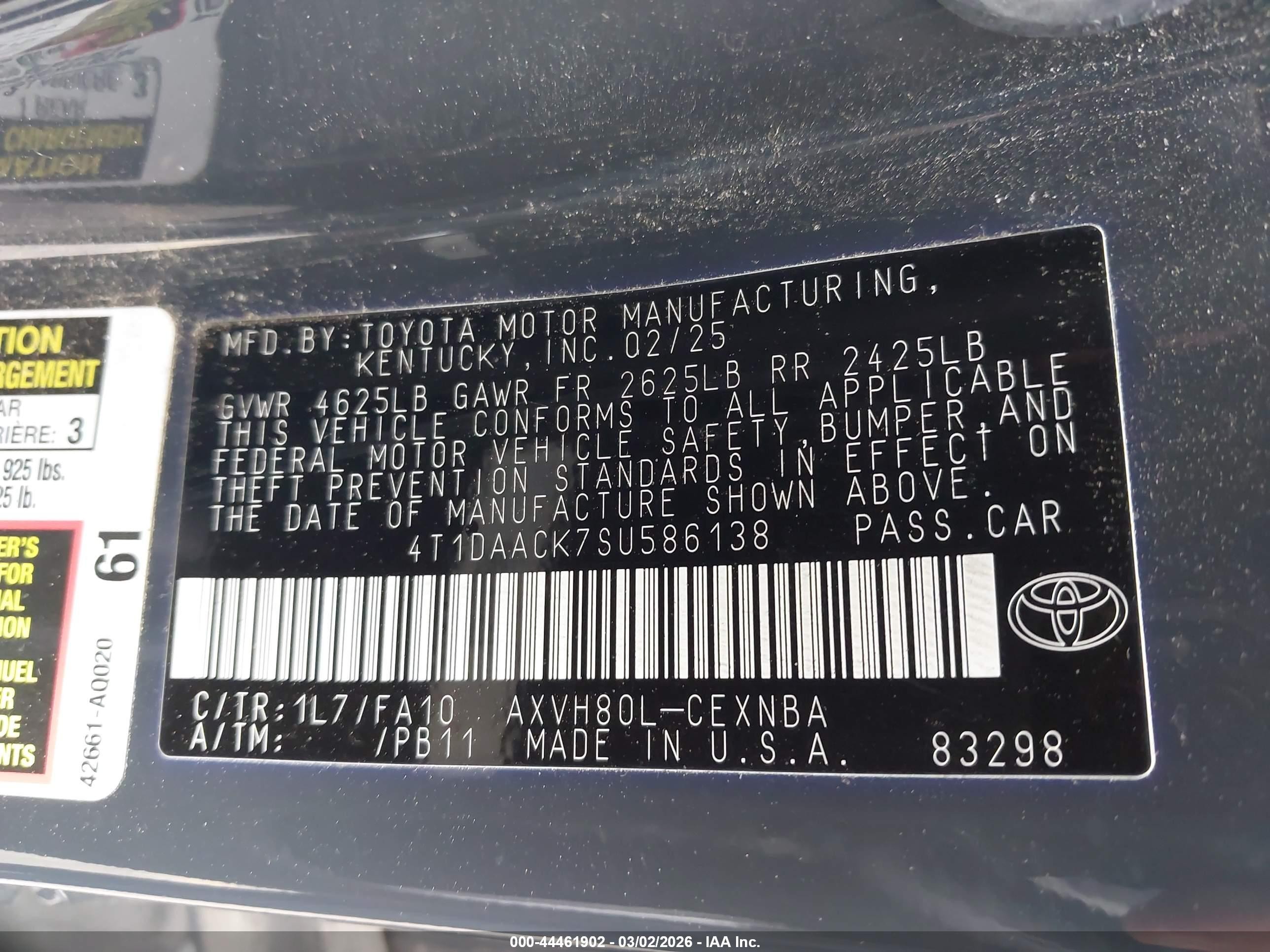 2025 Toyota Camry Le Gray vin: 4T1DAACK7SU586138