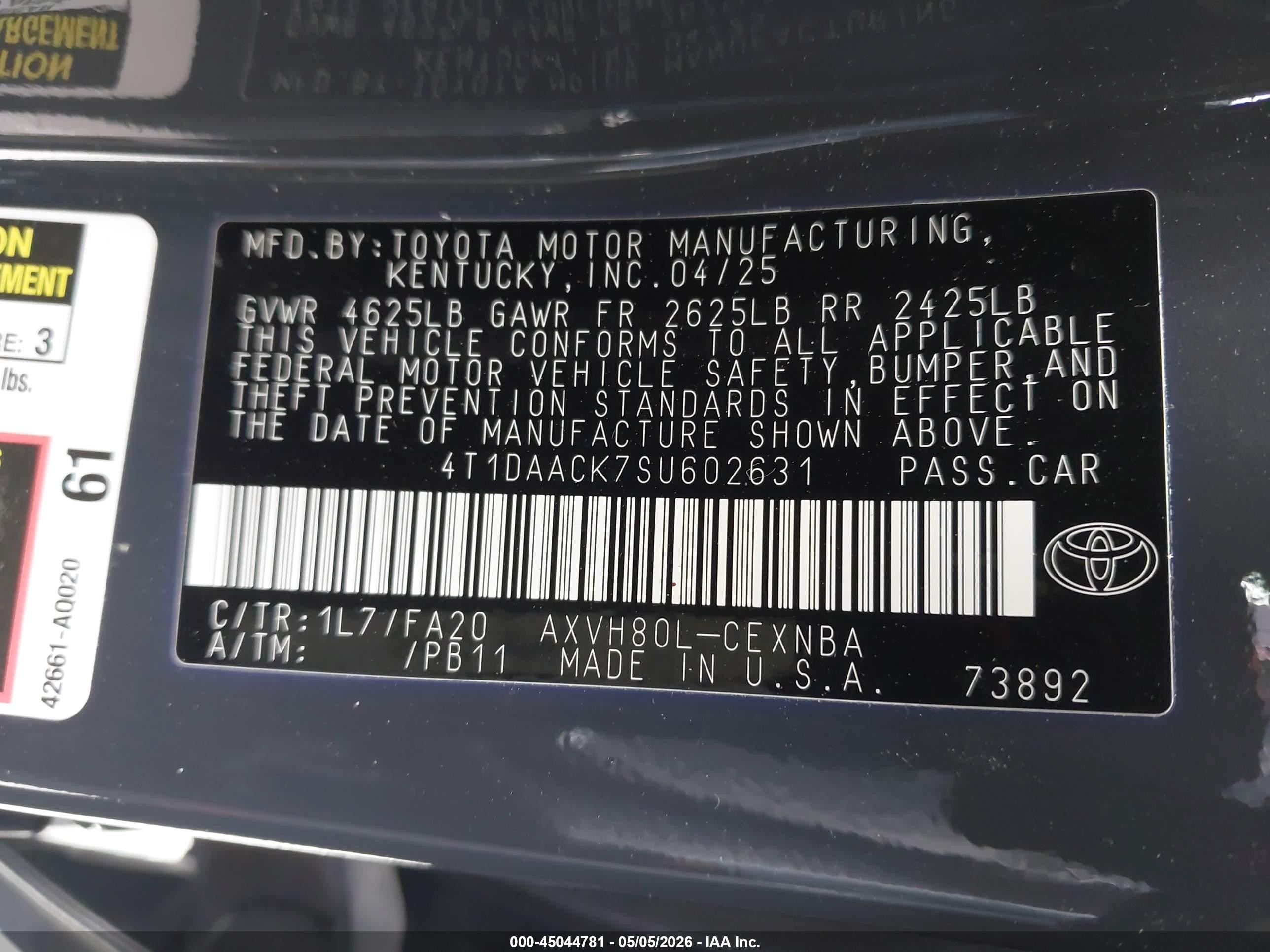 2025 Toyota Camry Le Серый vin: 4T1DAACK7SU602631