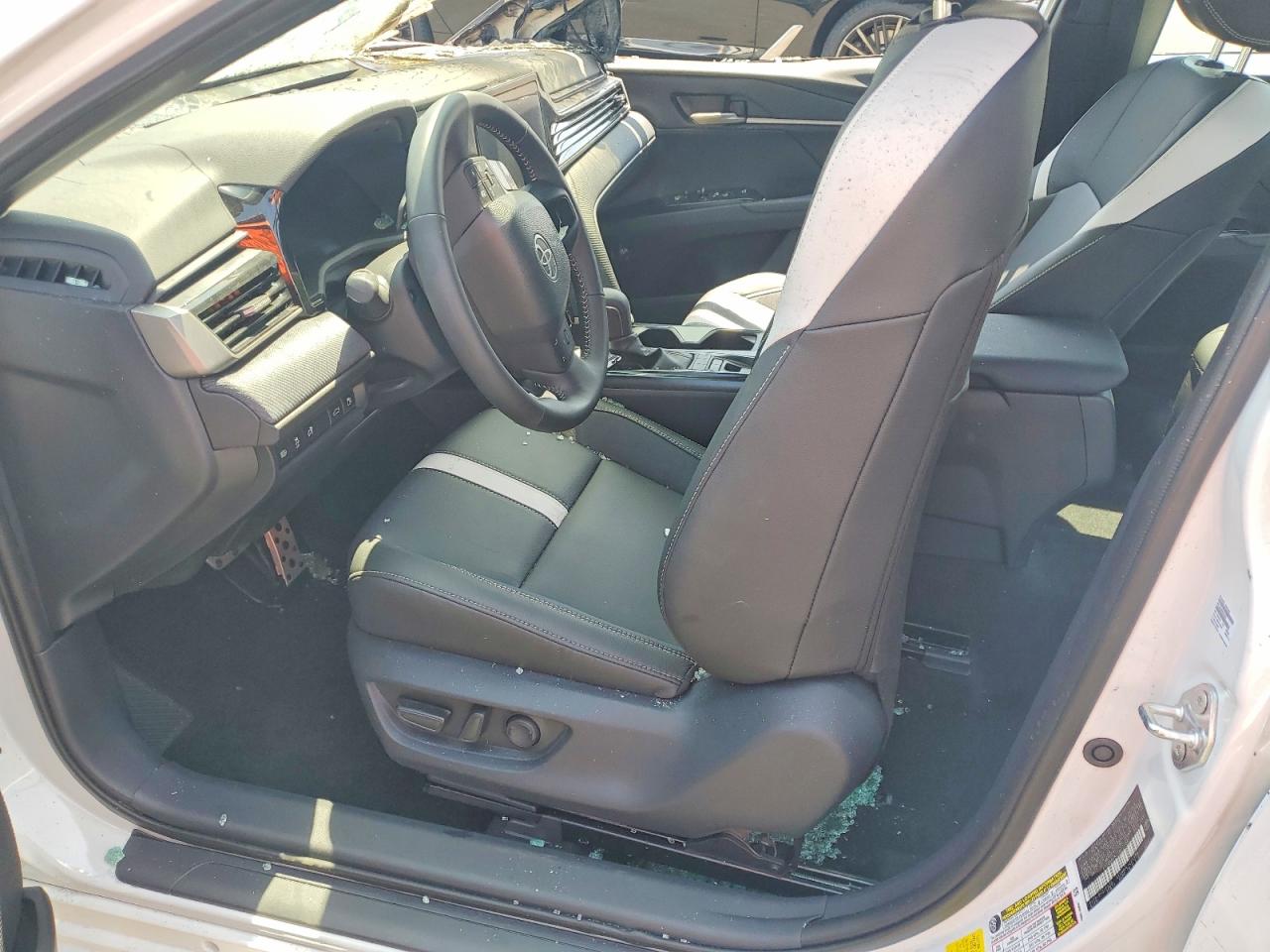 2026 Toyota Camry Nightshade White vin: 4T1DAACK7TU732331