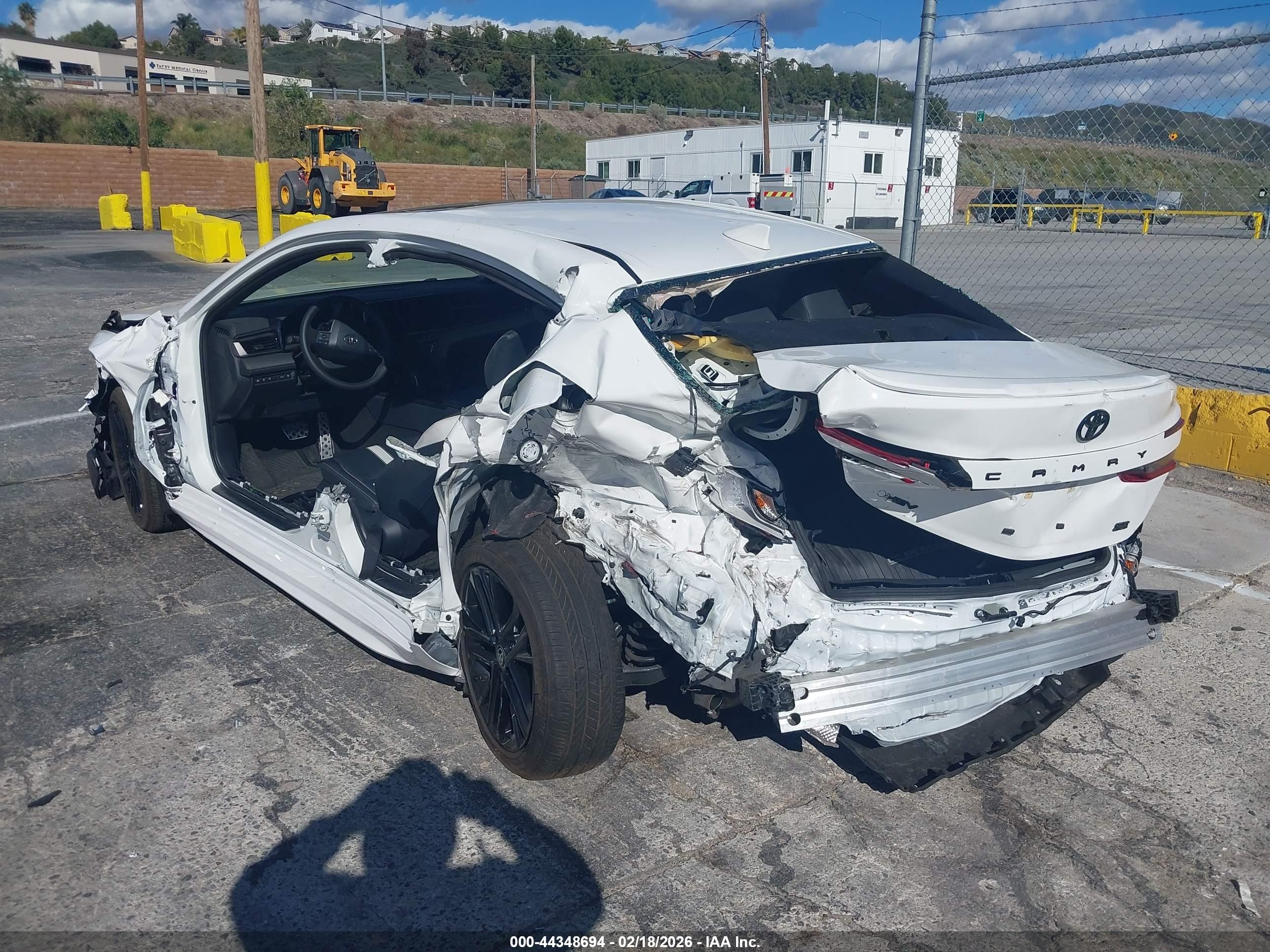 2025 Toyota Camry Se White vin: 4T1DAACK8SU088837
