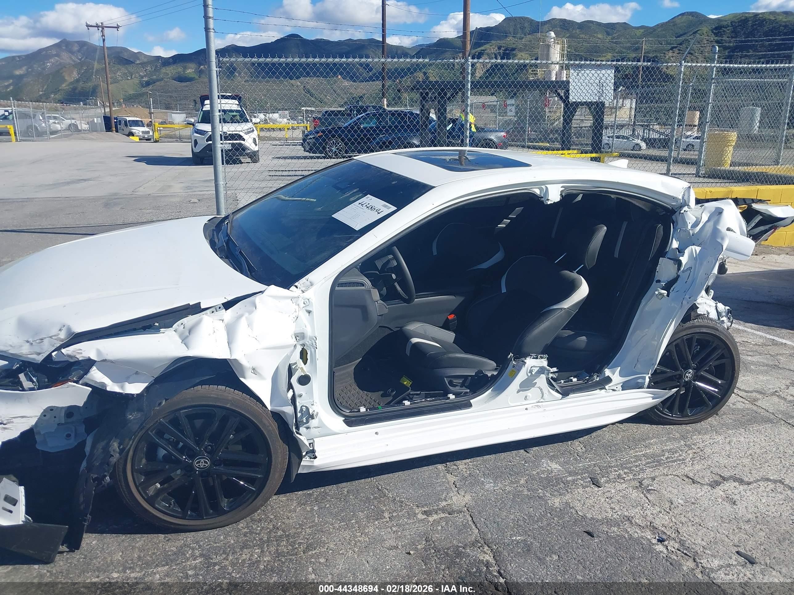 2025 Toyota Camry Se White vin: 4T1DAACK8SU088837
